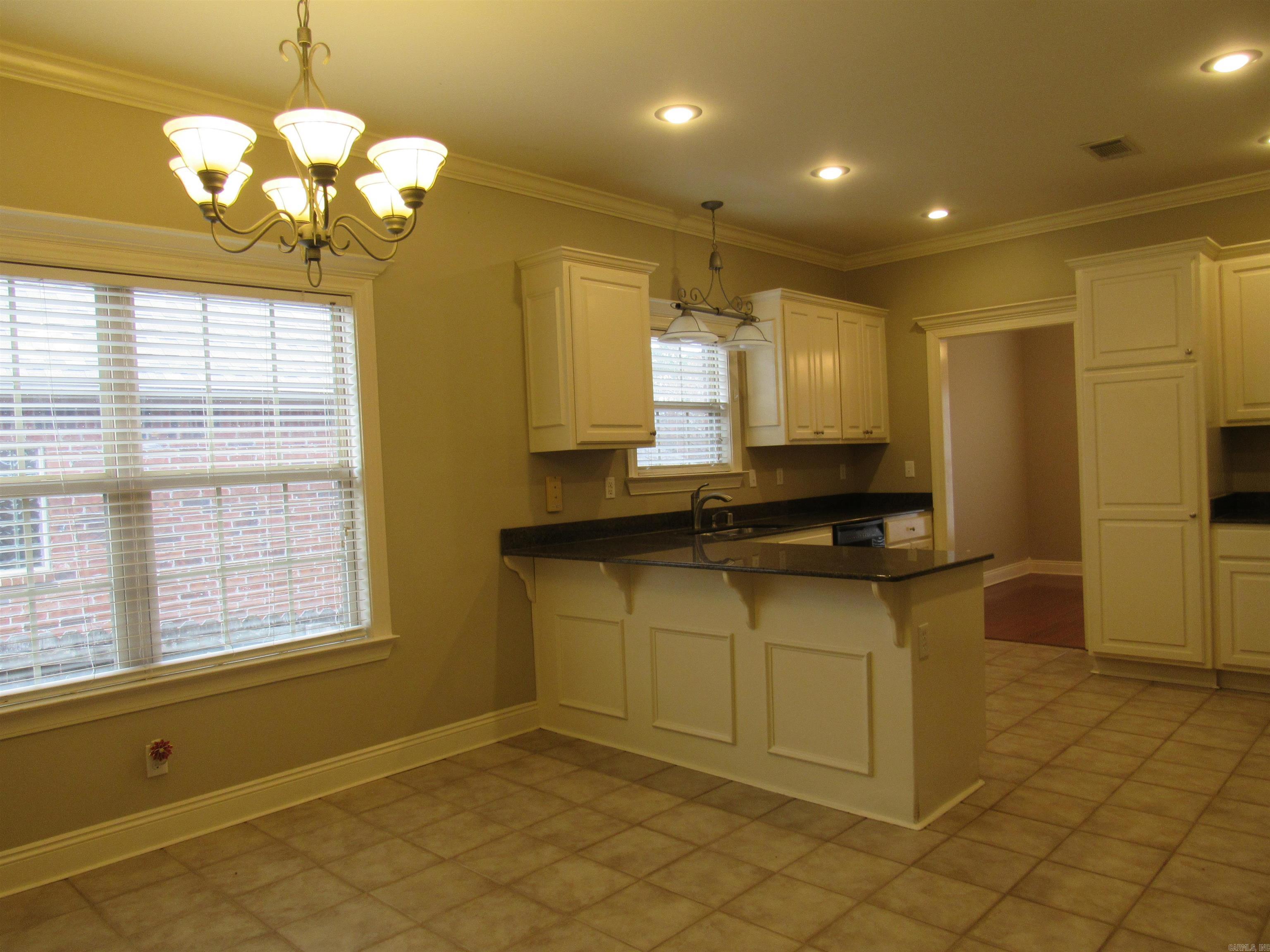 125 Orleans Dr  Maumelle, AR