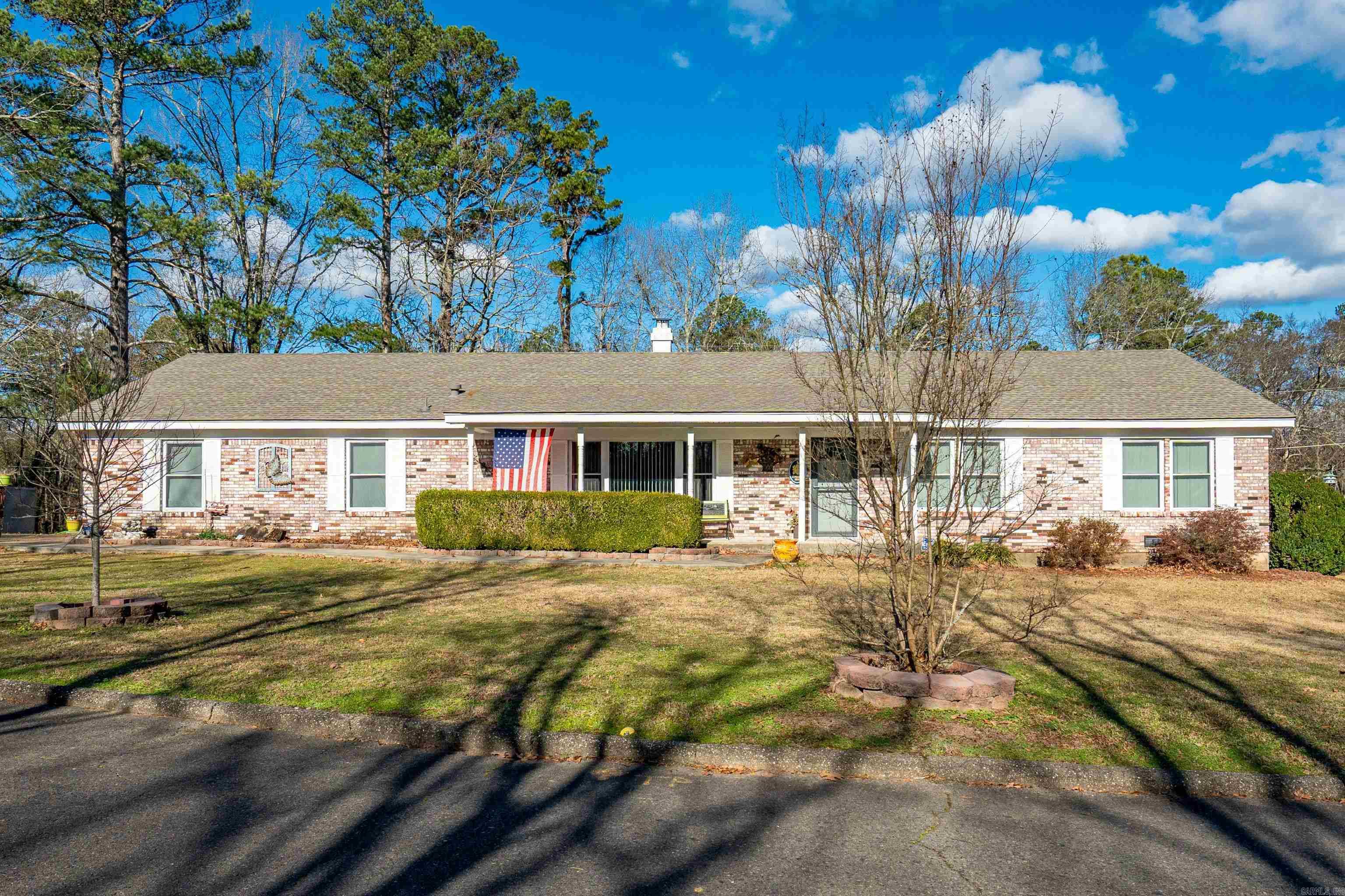 105 Seminole Ct Hot Springs, AR 71901