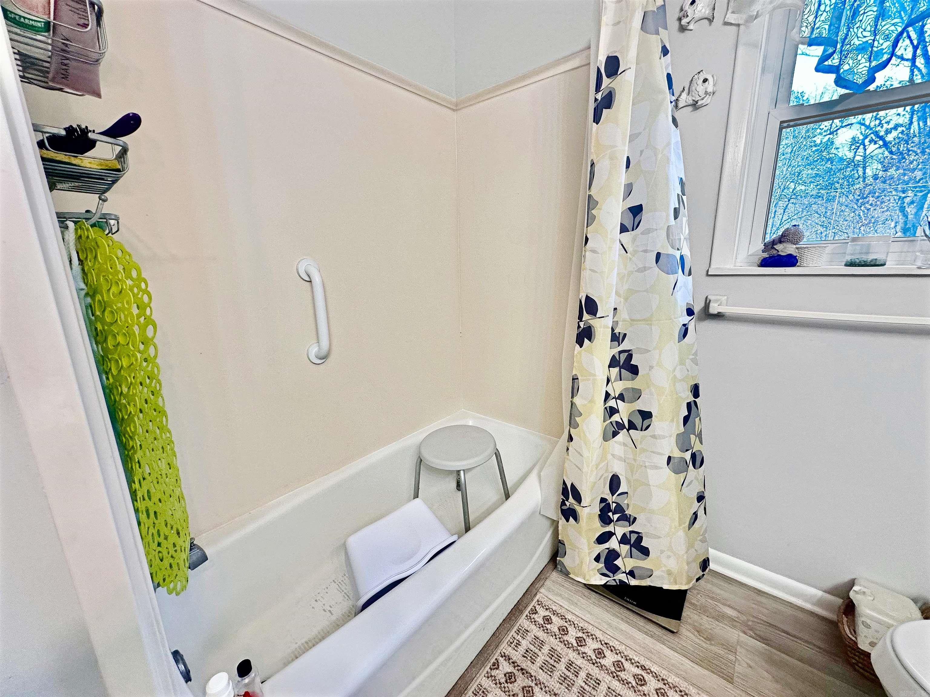 105 Seminole Ct  Hot Springs, AR