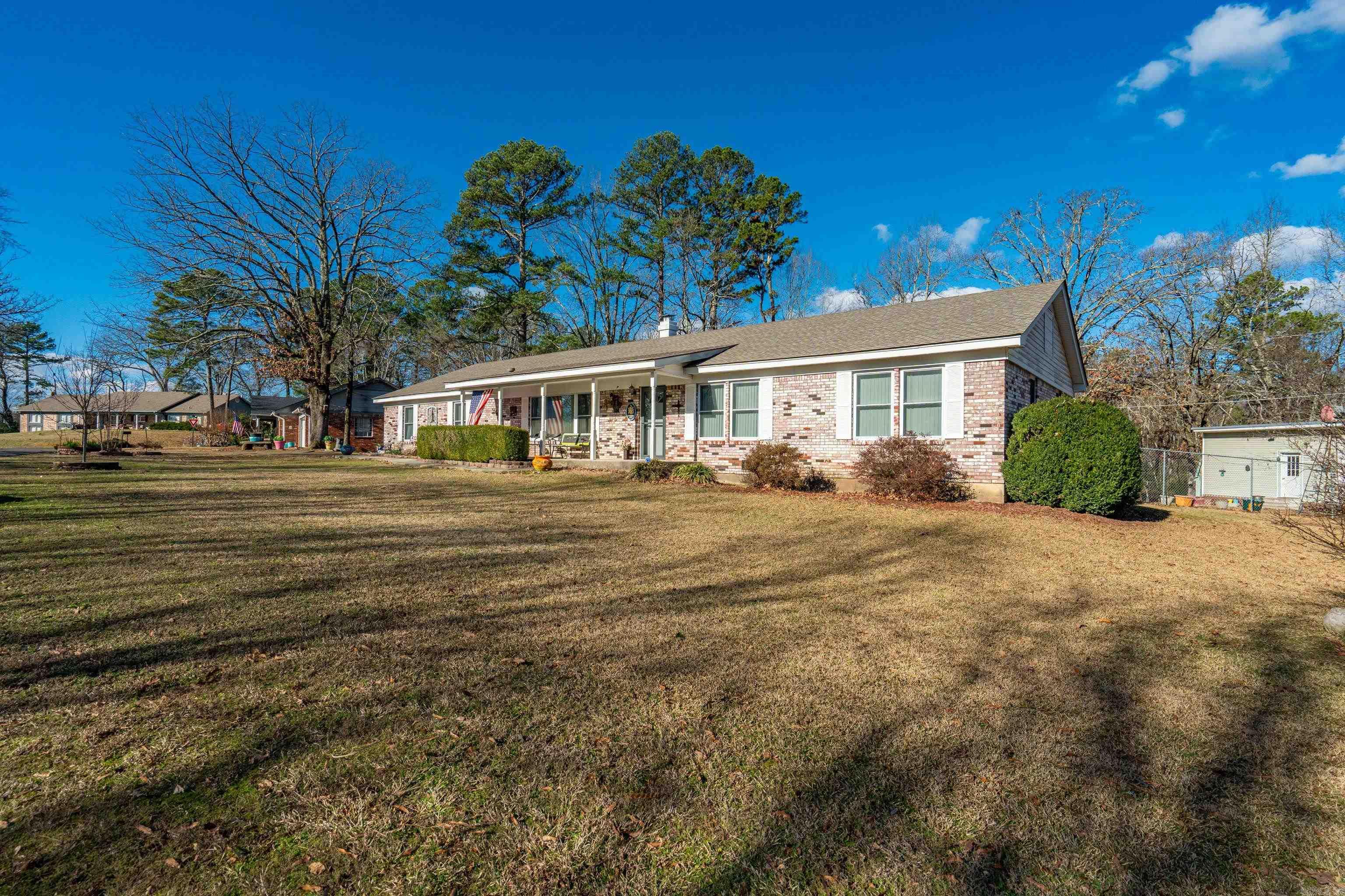 105 Seminole Ct Hot Springs, AR 71901