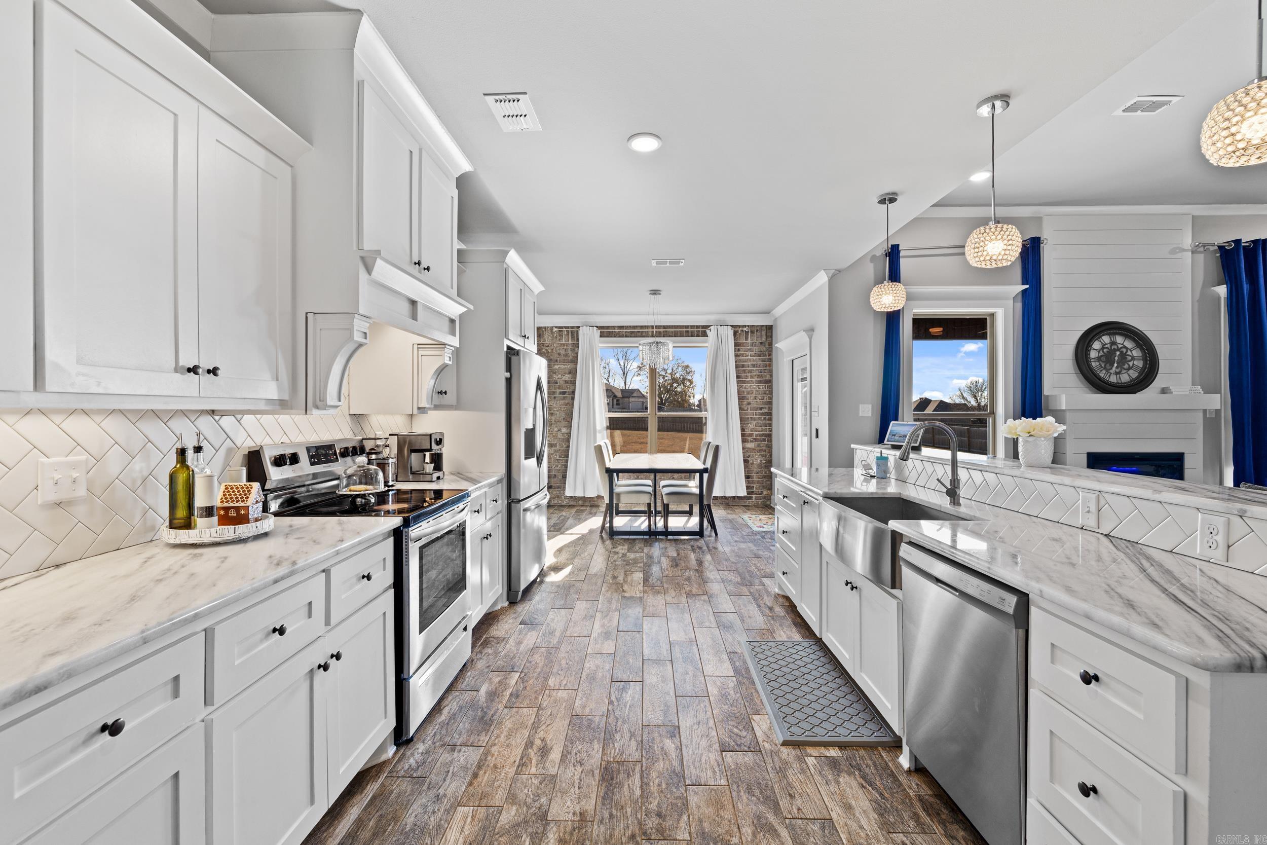 125 Mayberry Dr  Cabot, AR