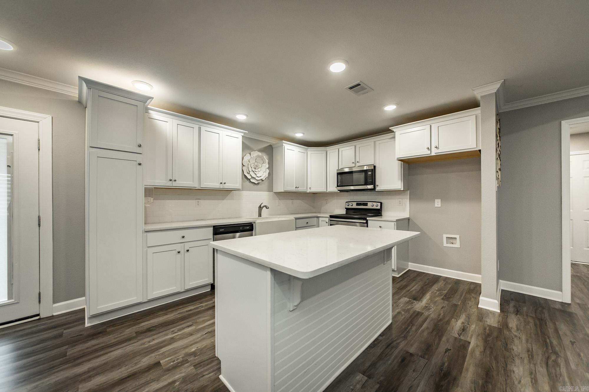 241 Heather  Beebe, AR