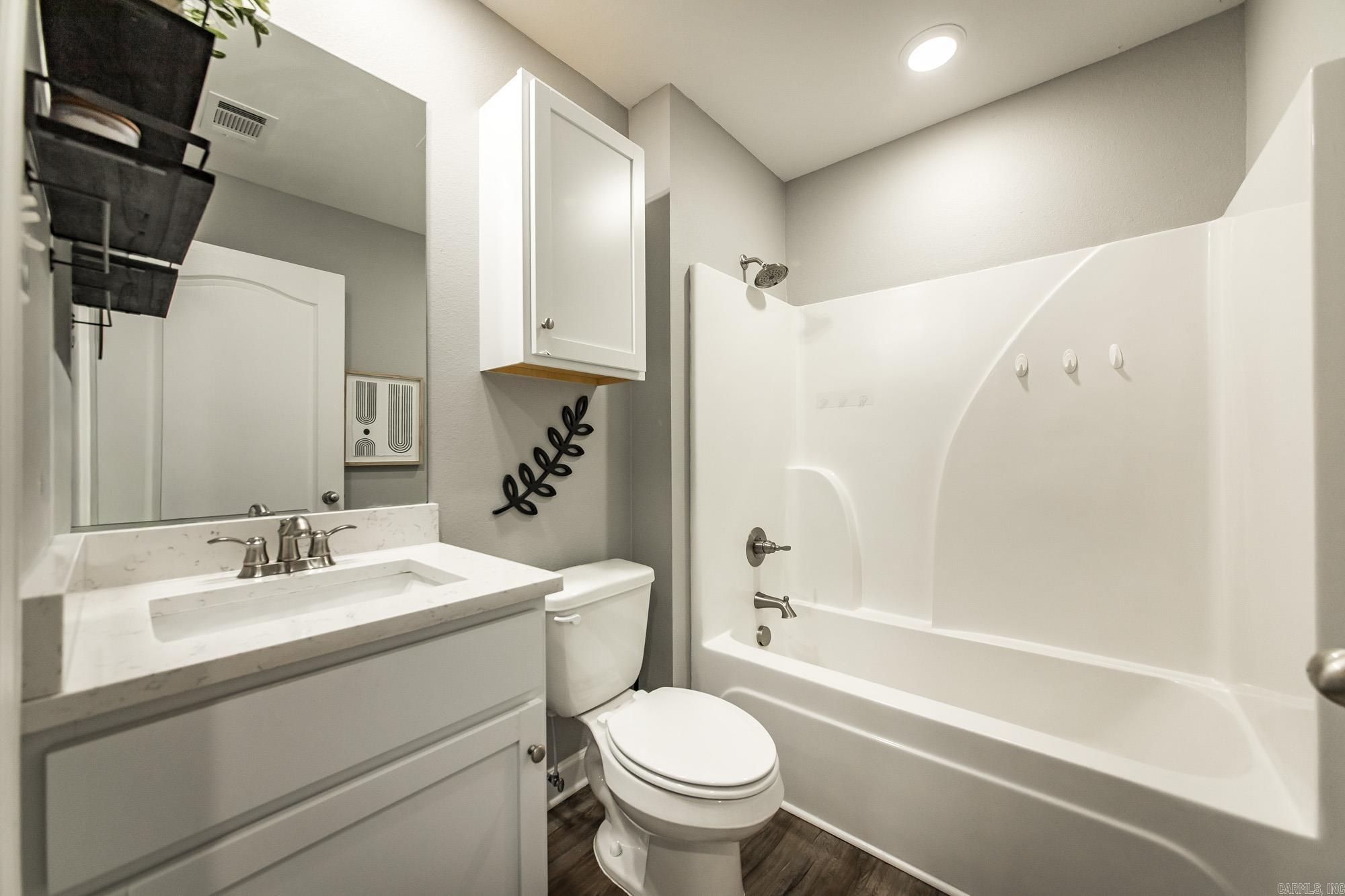 241 Heather  Beebe, AR