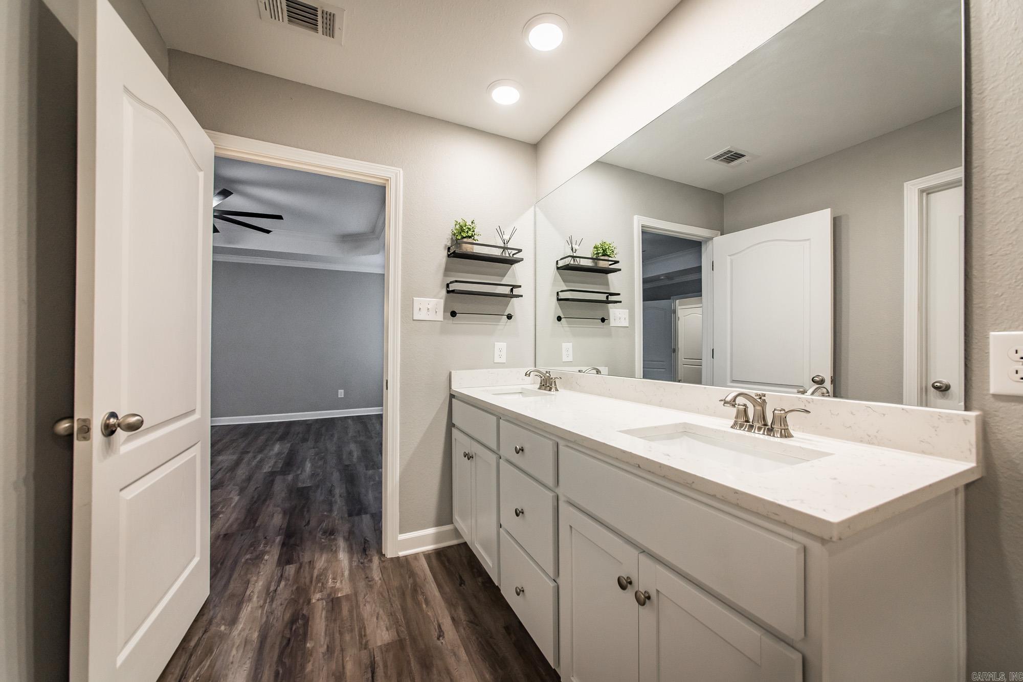 241 Heather  Beebe, AR