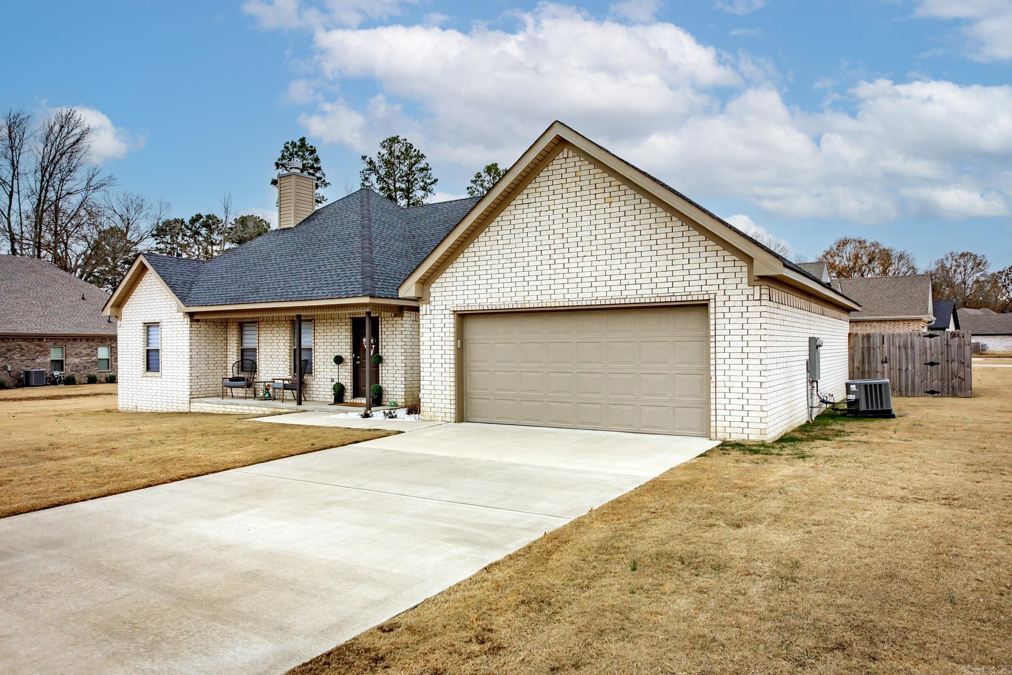 241 Heather  Beebe, AR