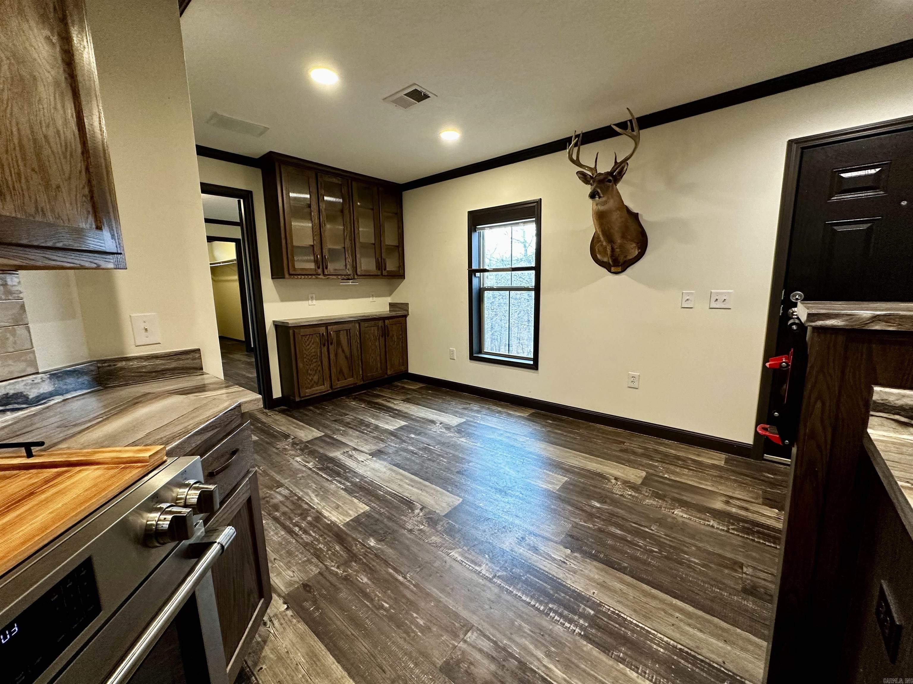 5681 MC 5014  Everton, AR