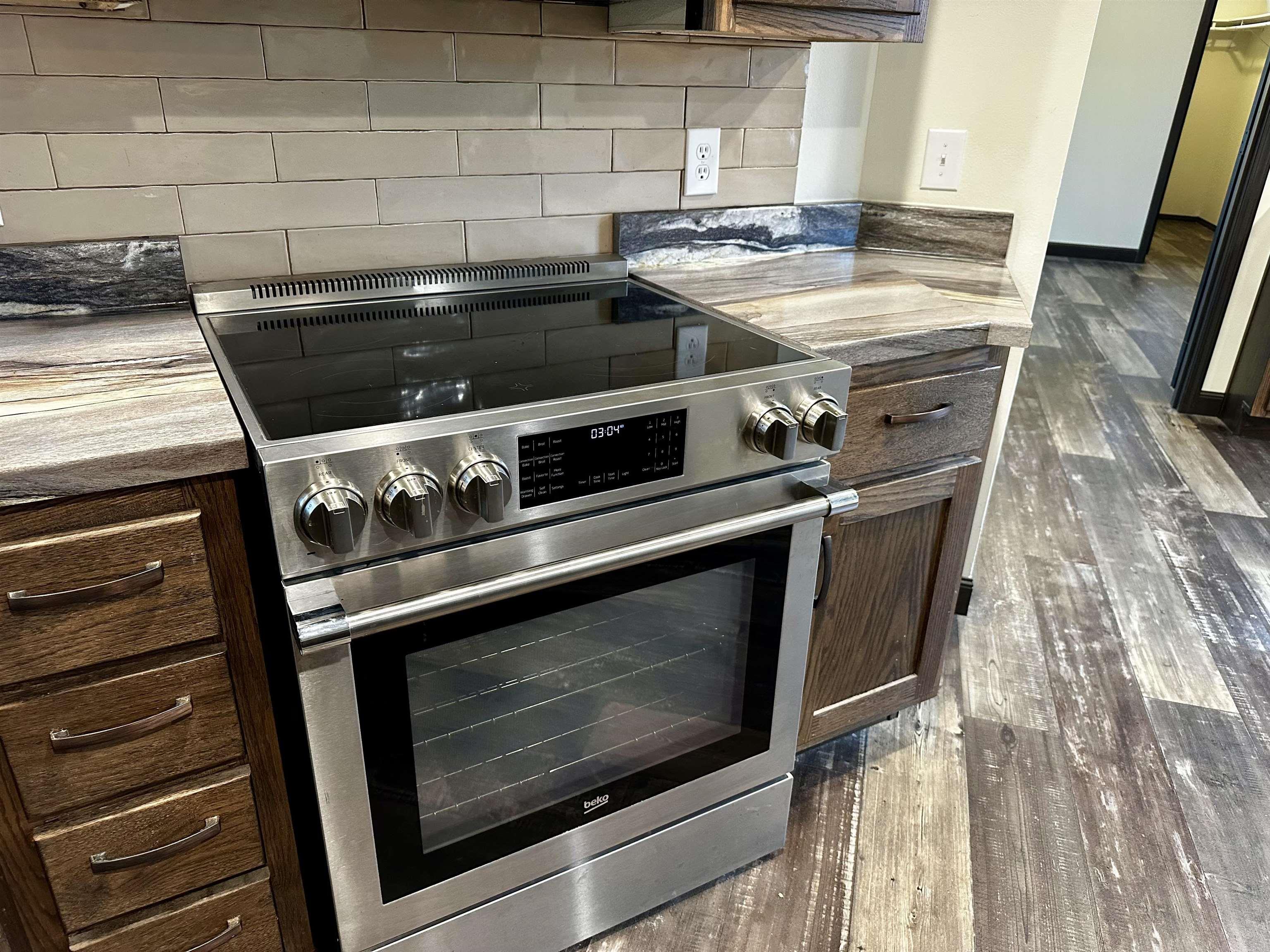 5681 MC 5014  Everton, AR