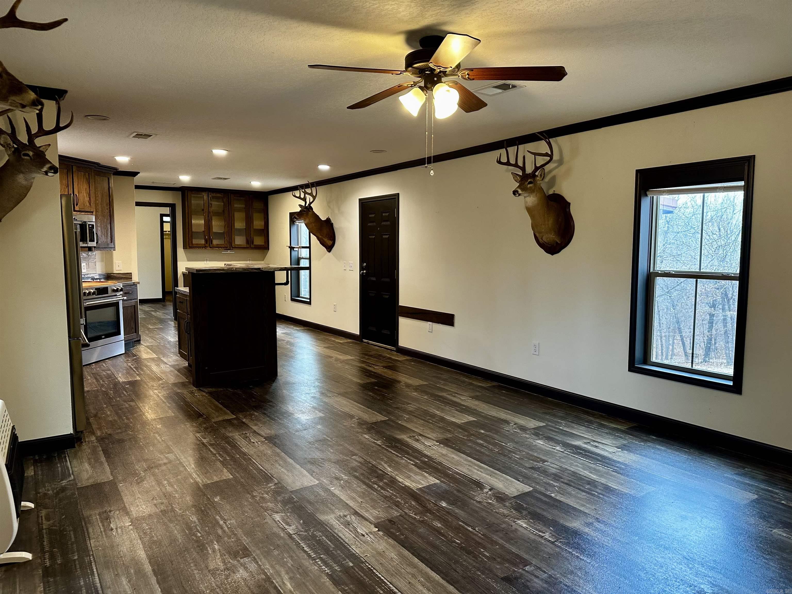 5681 MC 5014  Everton, AR