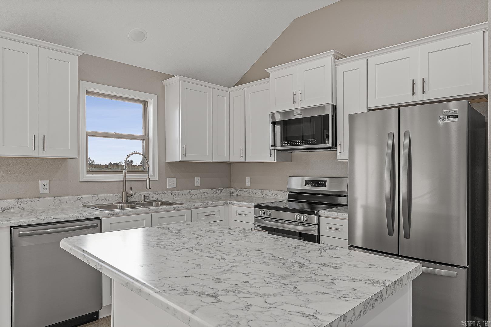 1005 Sixth Lake City, AR 72437