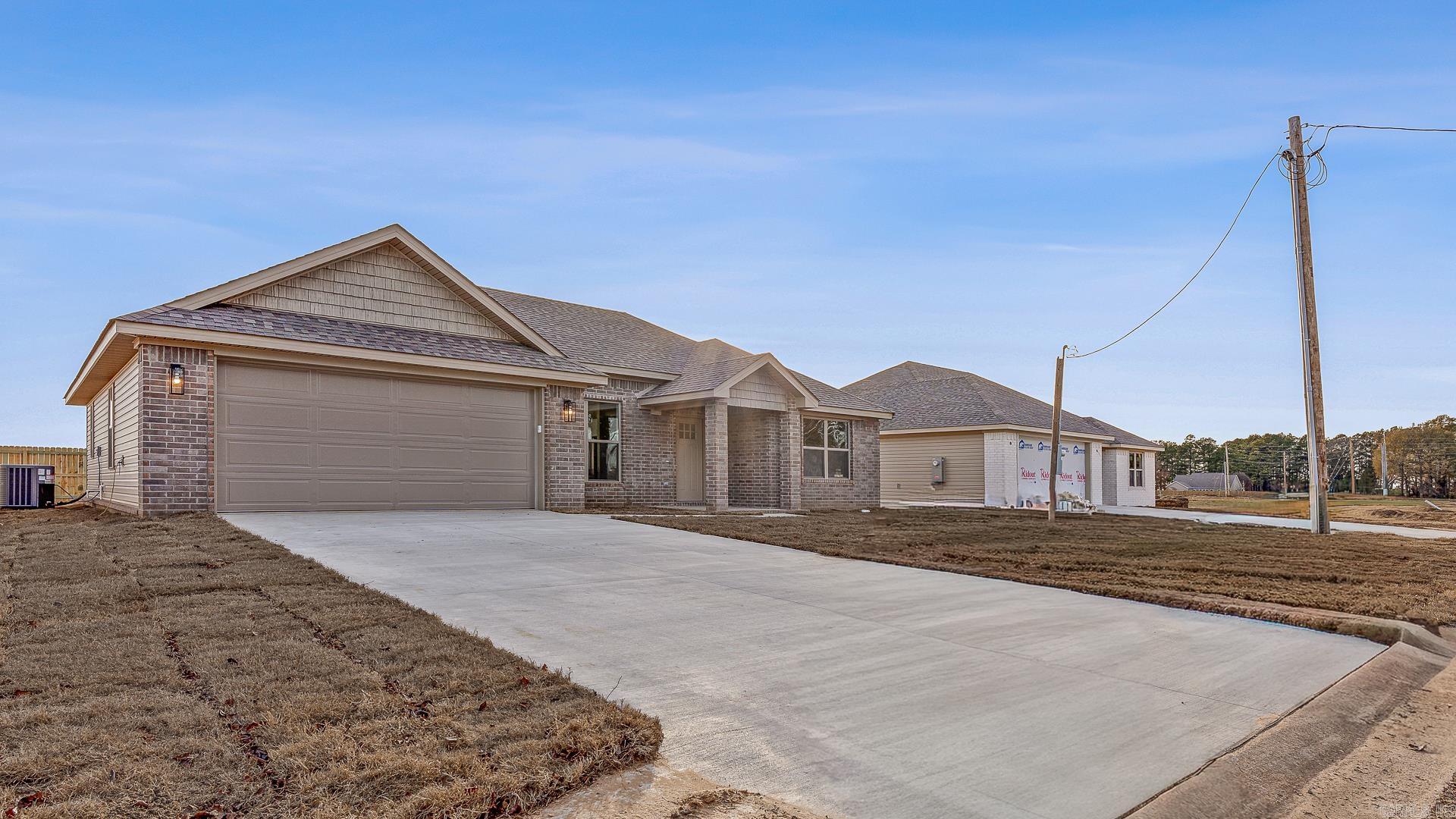 1005 Sixth Lake City, AR 72437