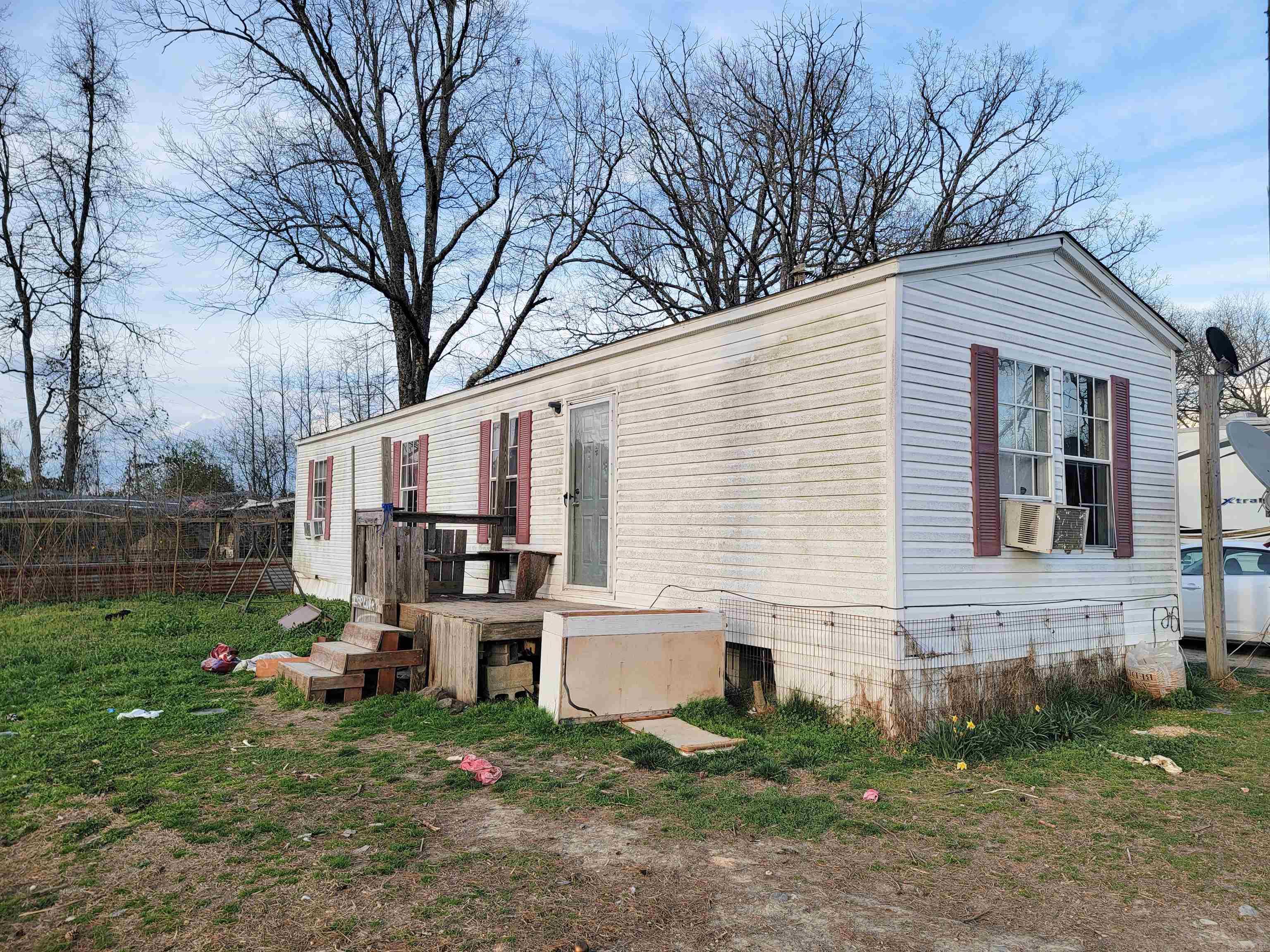 0 Confidential  Cove, AR