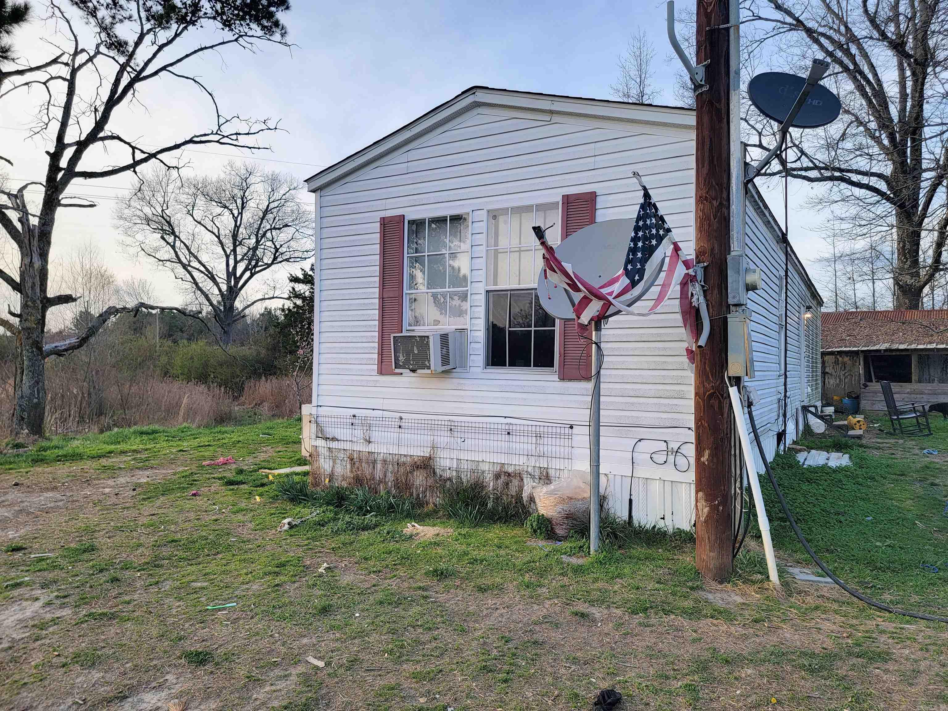 0 Confidential  Cove, AR