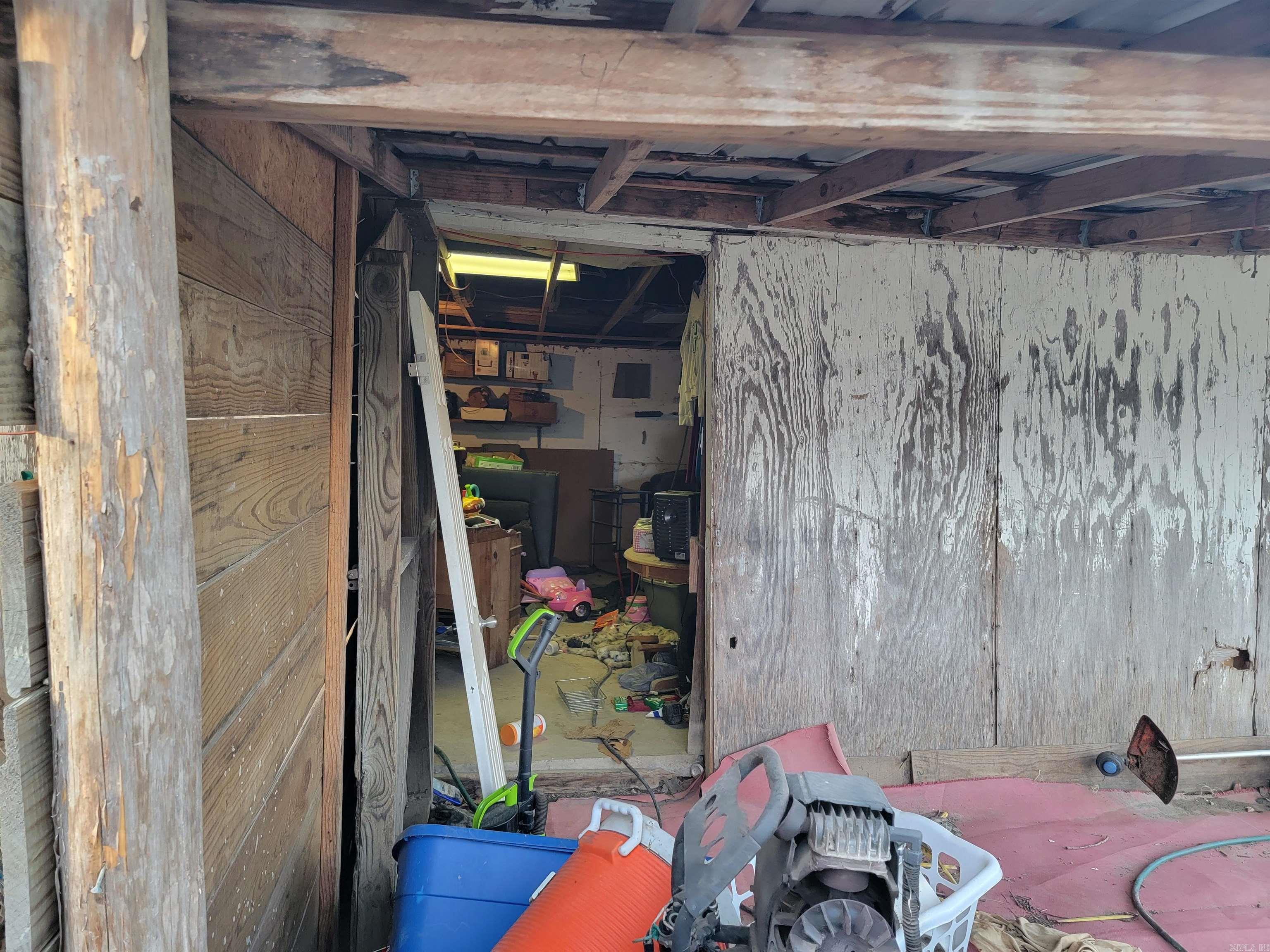 0 Confidential  Cove, AR