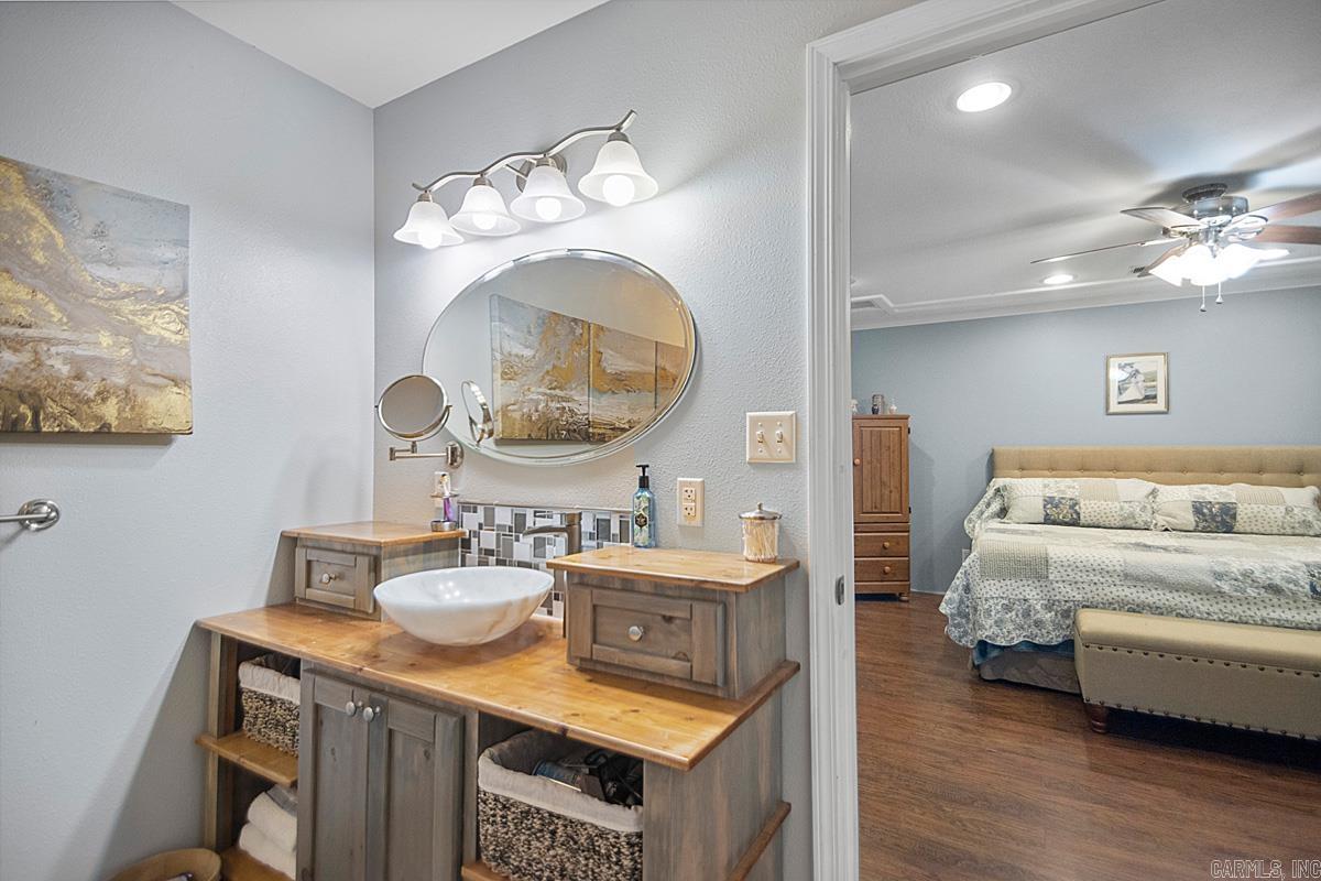 912 W Vine  Sheridan, AR