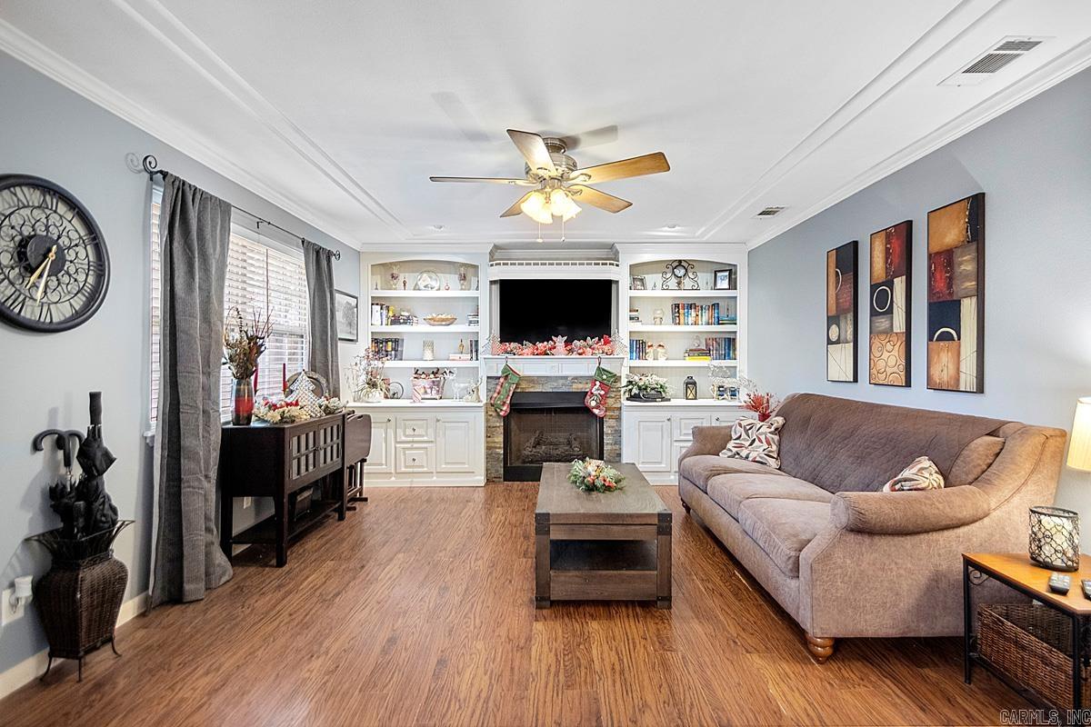 912 W Vine  Sheridan, AR