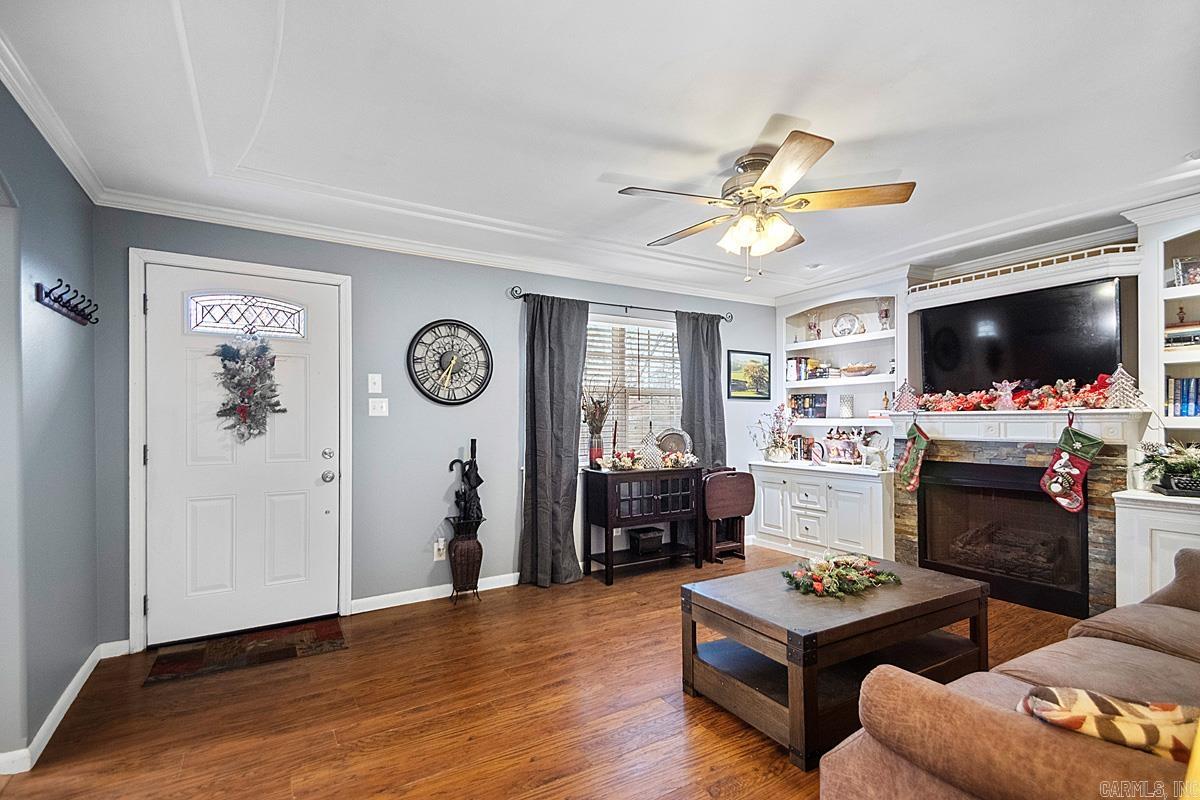 912 W Vine  Sheridan, AR