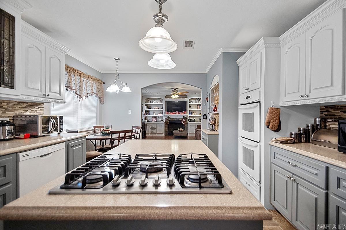 912 W Vine  Sheridan, AR