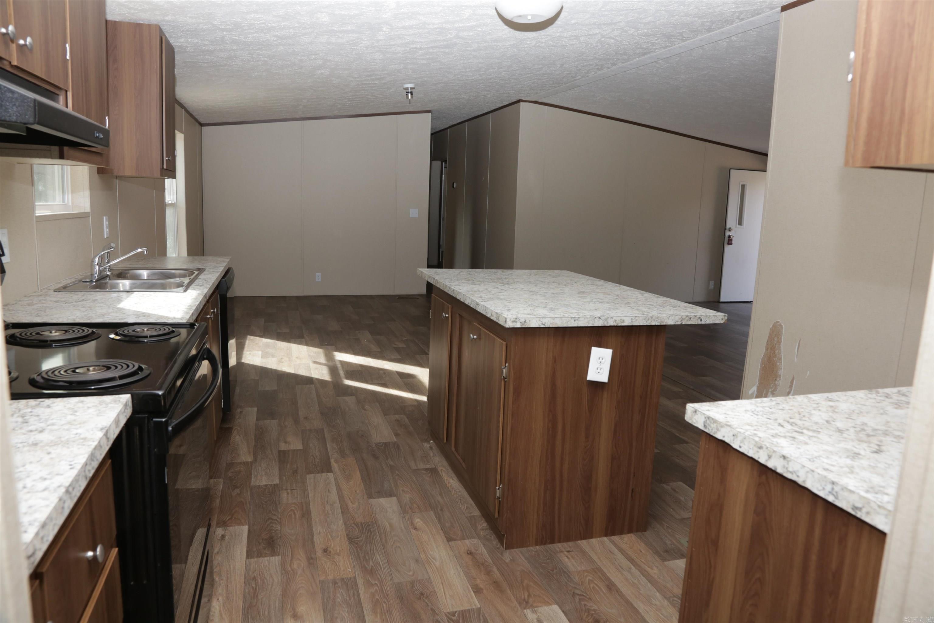 167 Melon  Cave City, AR