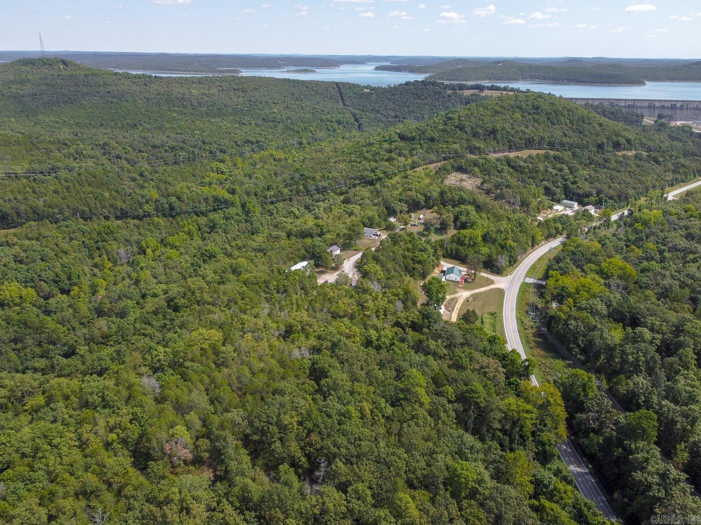 72 W Piper Ln  Salesville, AR