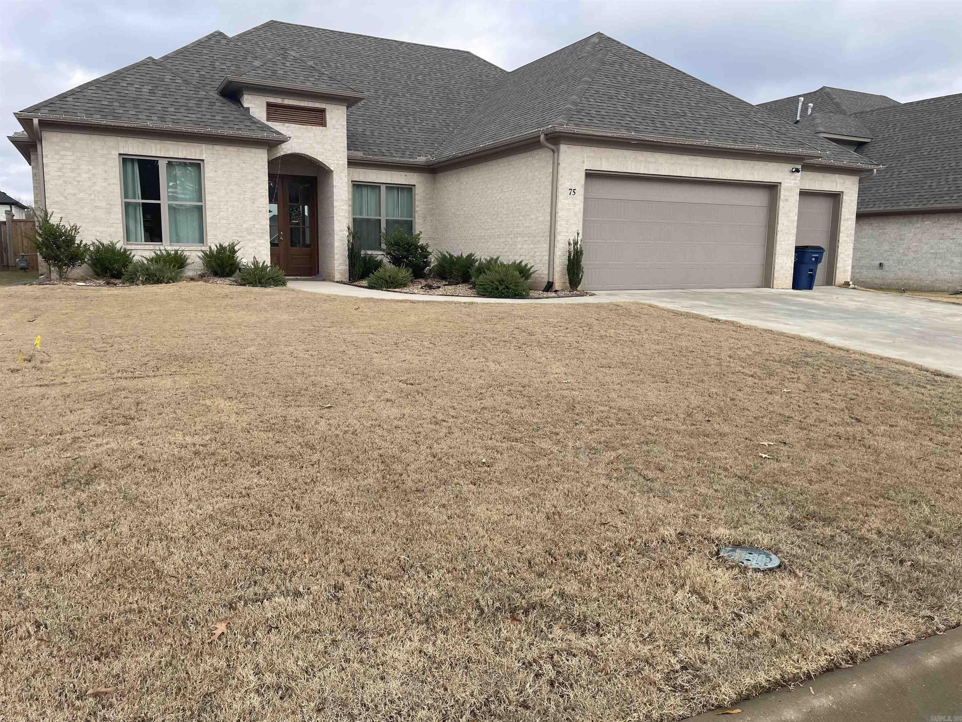 75 Lucia Lane Maumelle, AR 72113