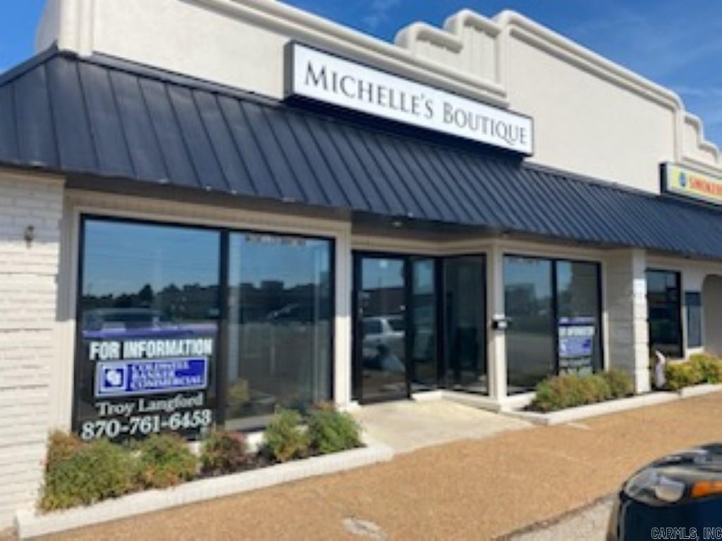 2719 S Caraway  Jonesboro, AR