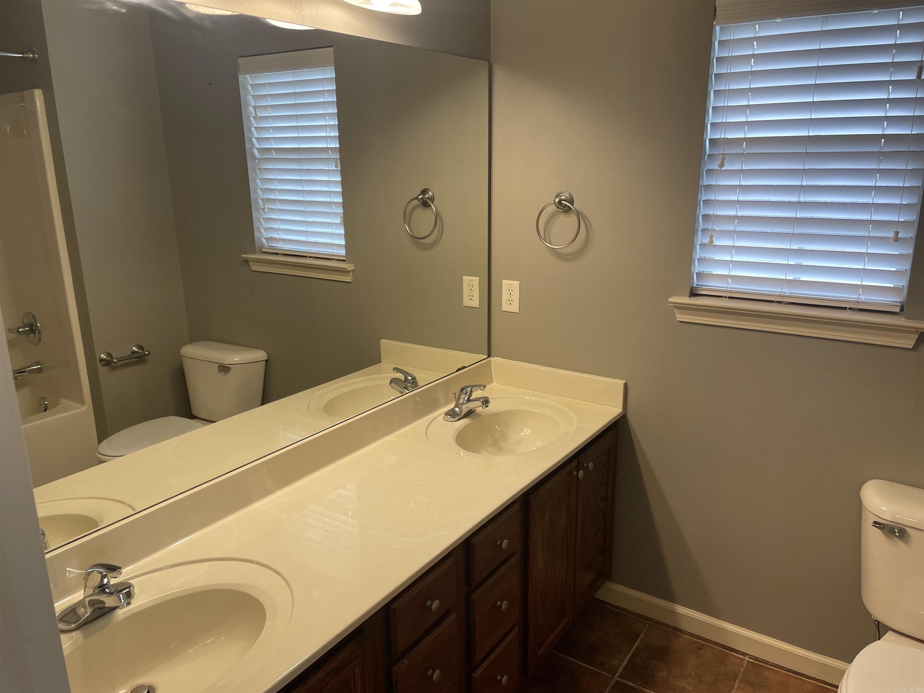 1720 Milestone  Conway, AR