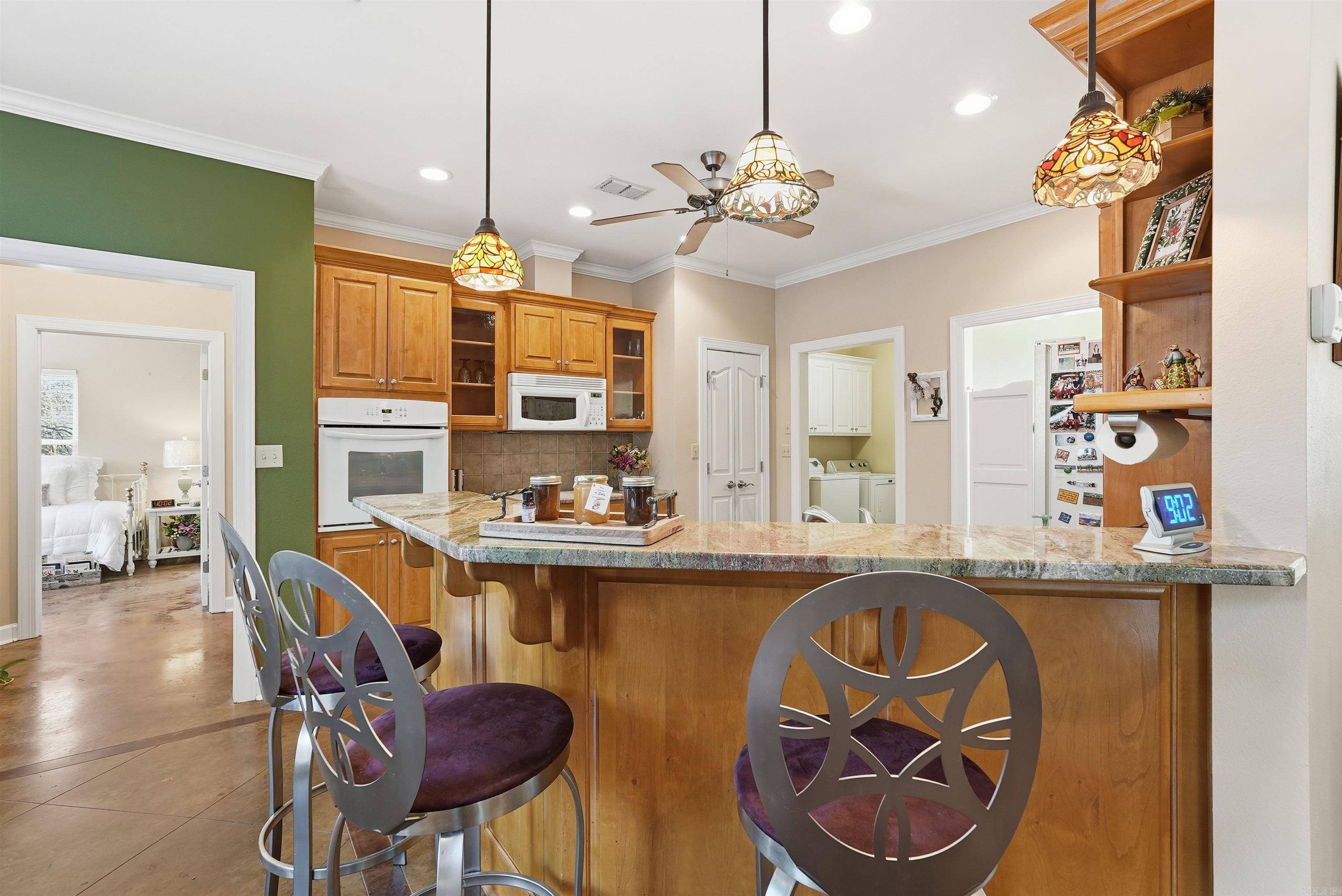 2121 DONHAM  Bauxite, AR