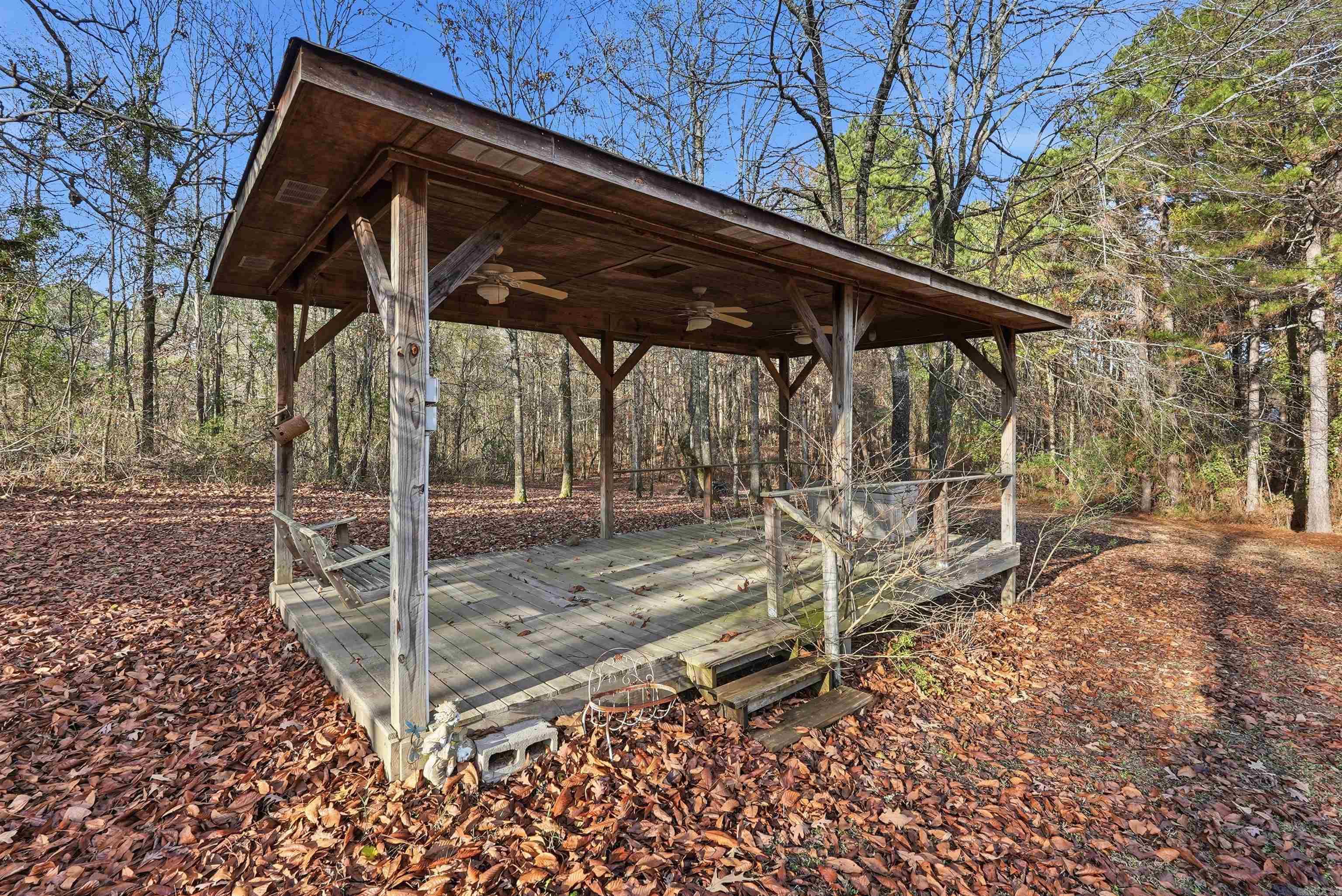 2121 DONHAM  Bauxite, AR