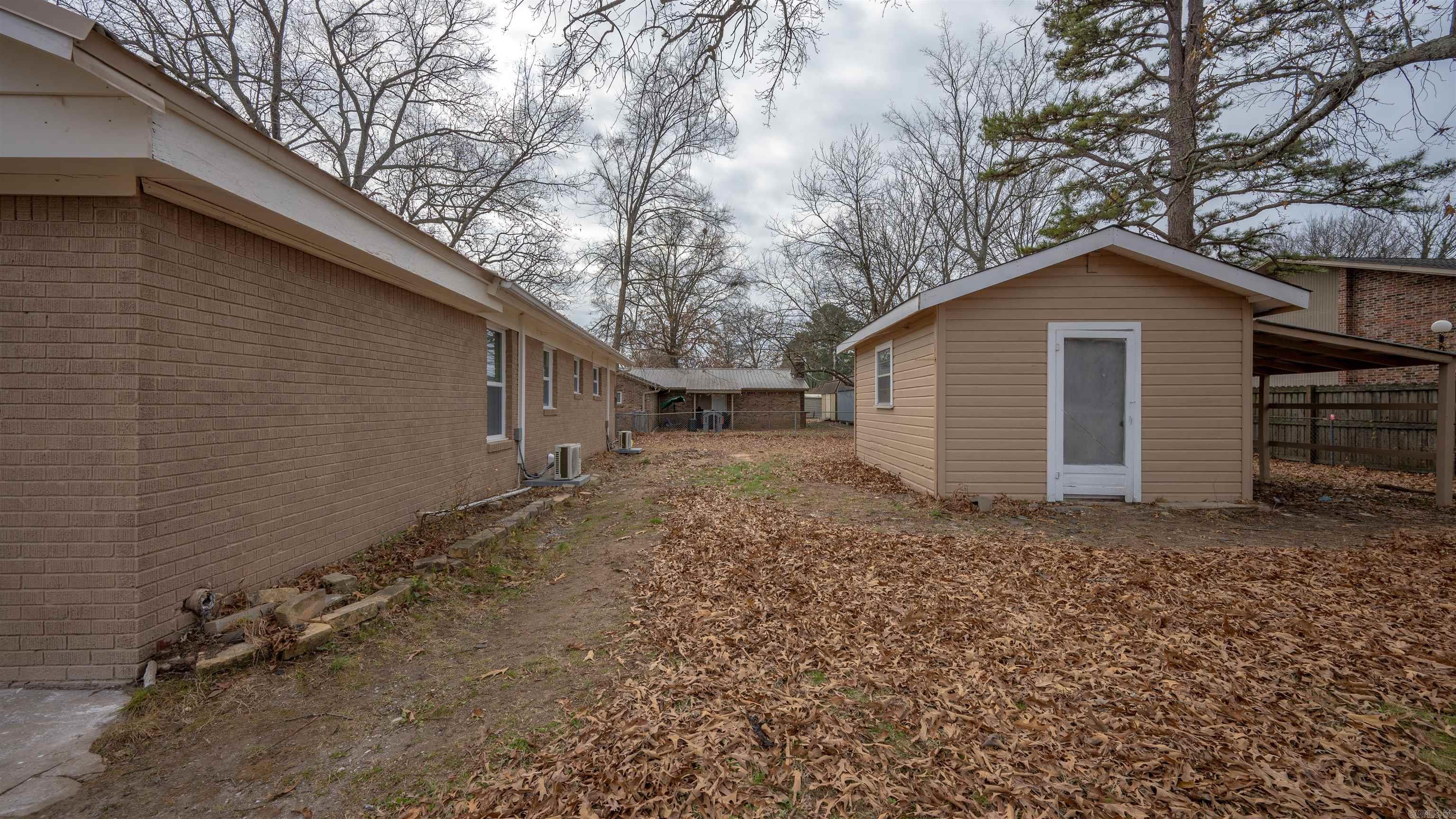 406 Sidney St  Batesville, AR