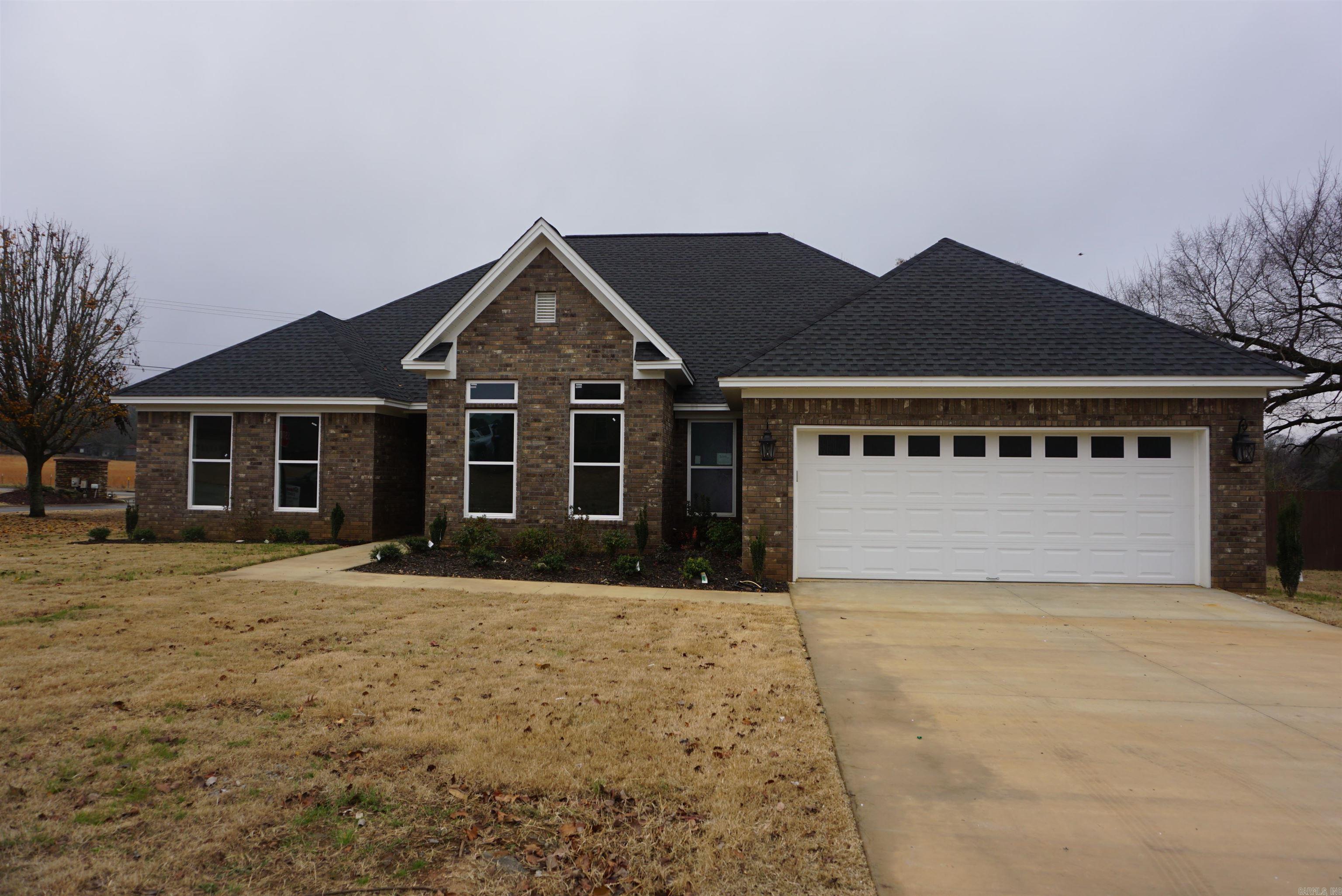 1217 Bent Tree  Searcy, AR