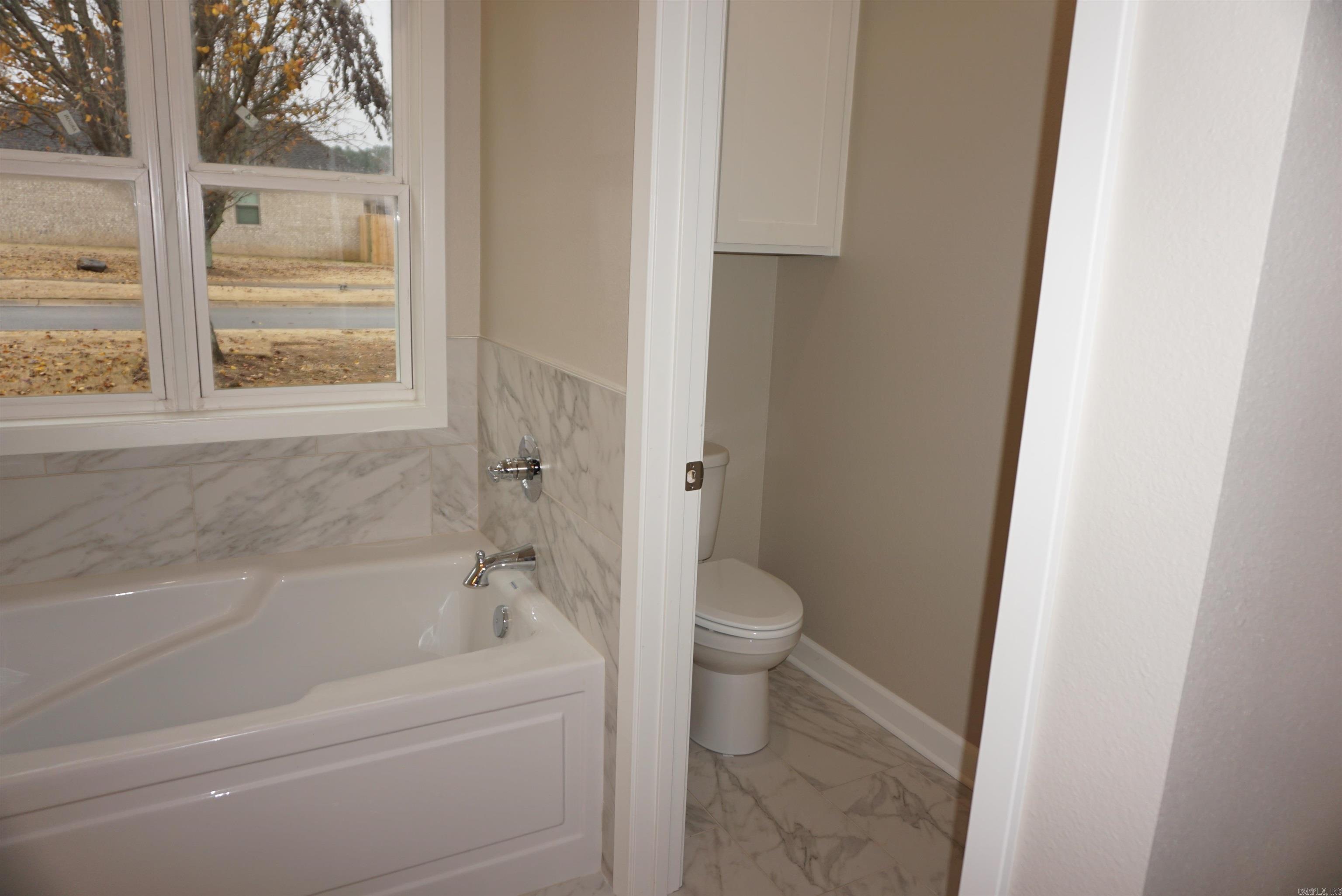 1217 Bent Tree Lane Searcy, AR 72143