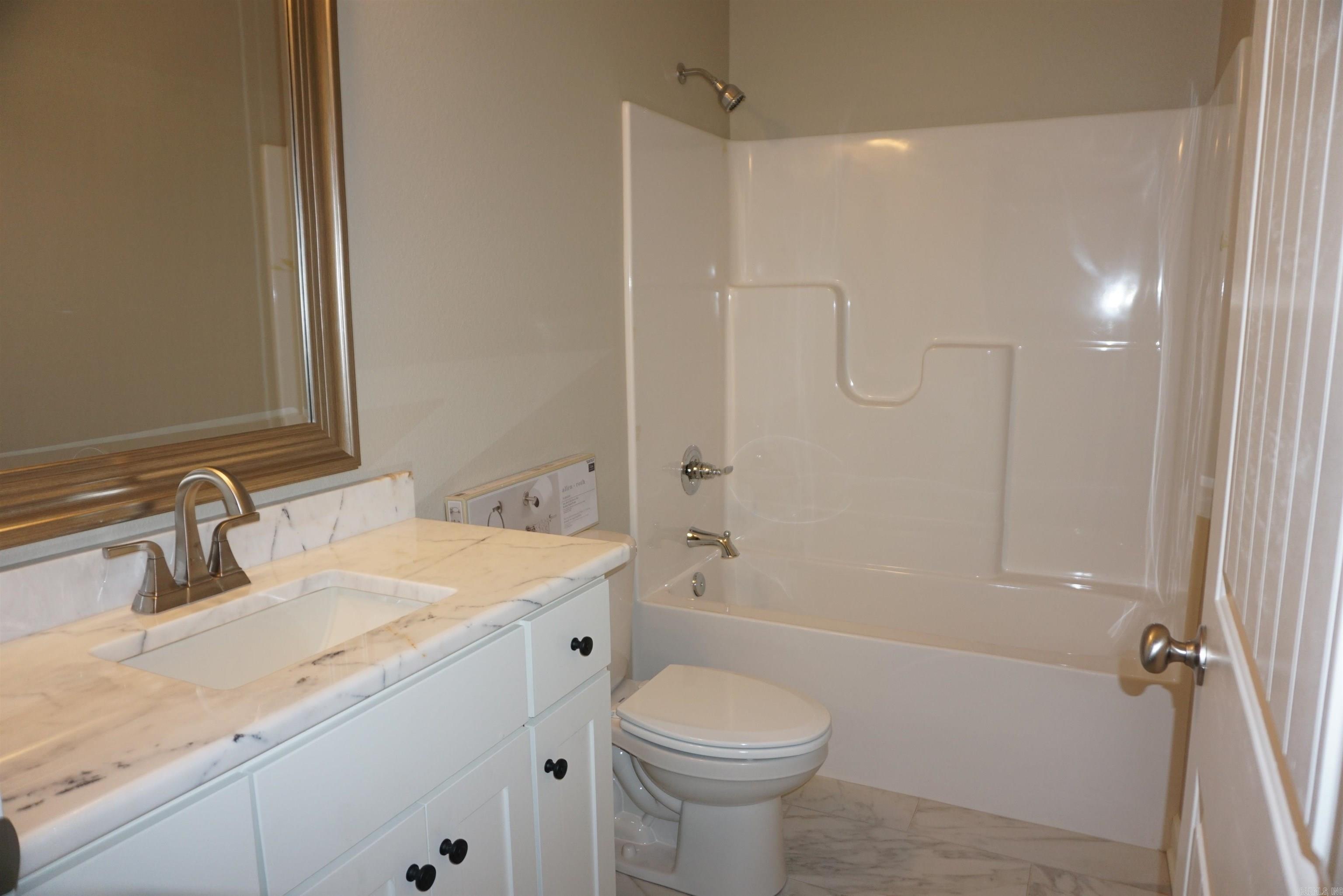 1217 Bent Tree Lane Searcy, AR 72143