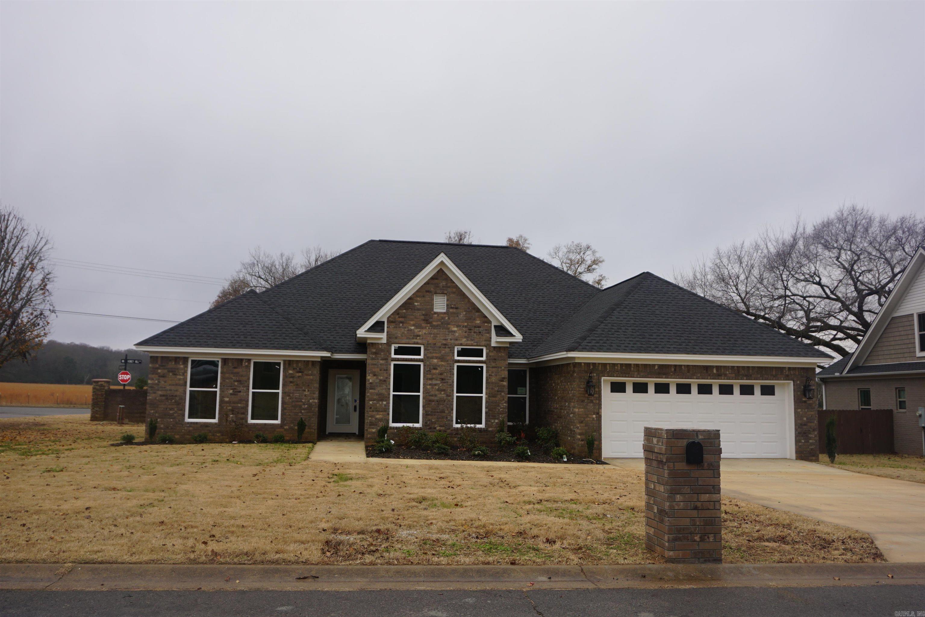 1217 Bent Tree  Searcy, AR
