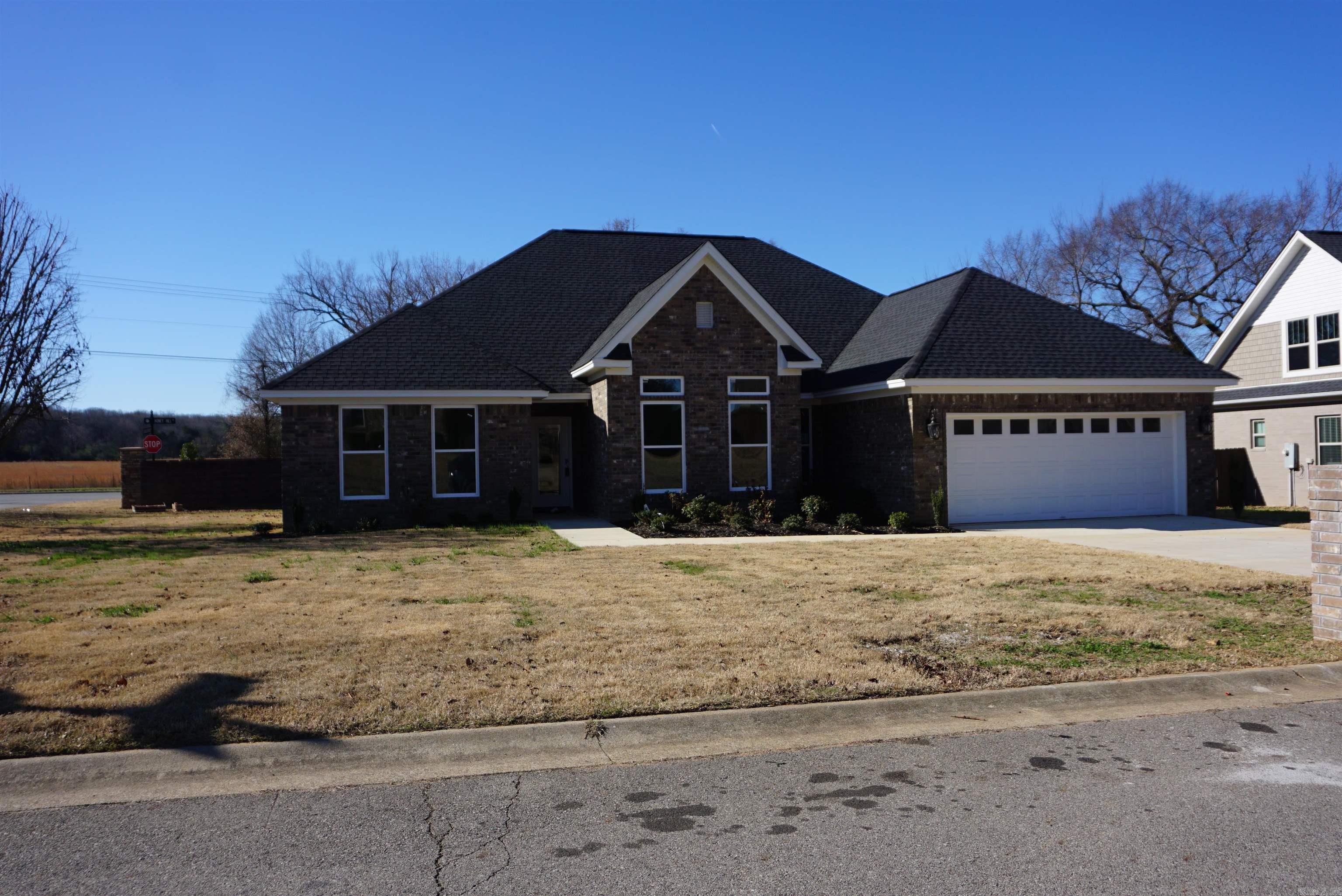 1217 Bent Tree Lane Searcy, AR 72143