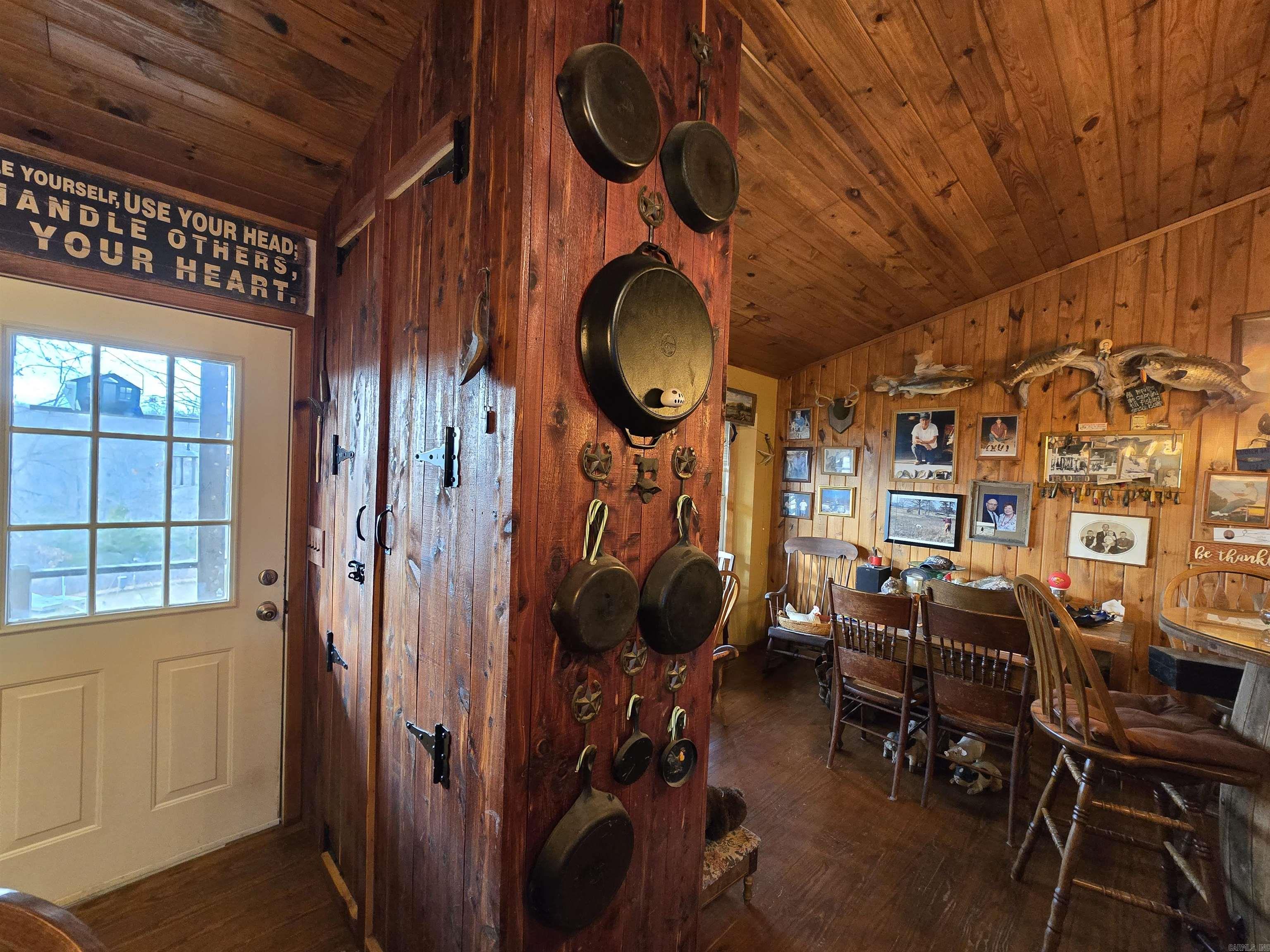 367 Bent Oak LN  Midway, AR