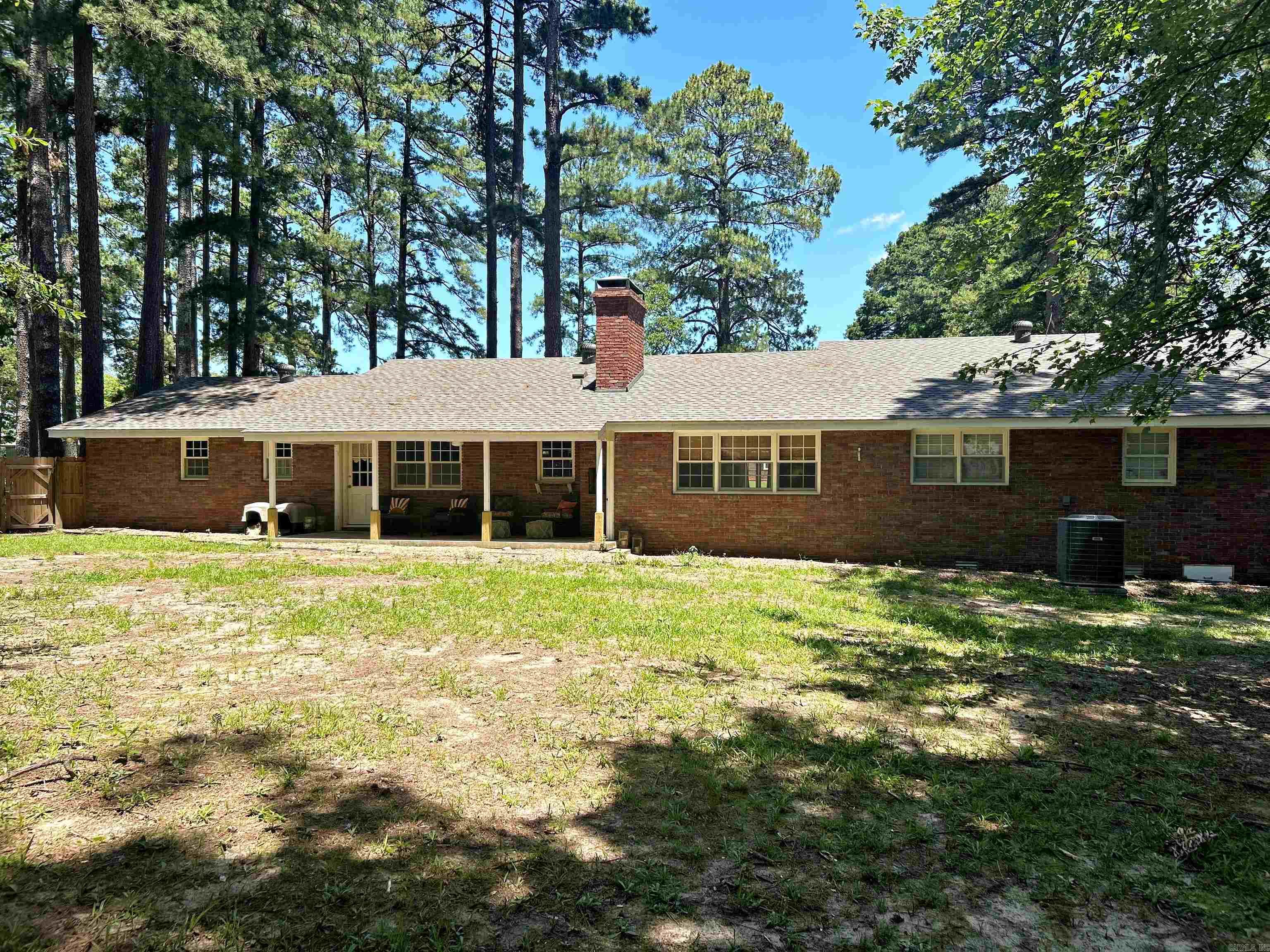 102 Mockingbird  Arkadelphia, AR