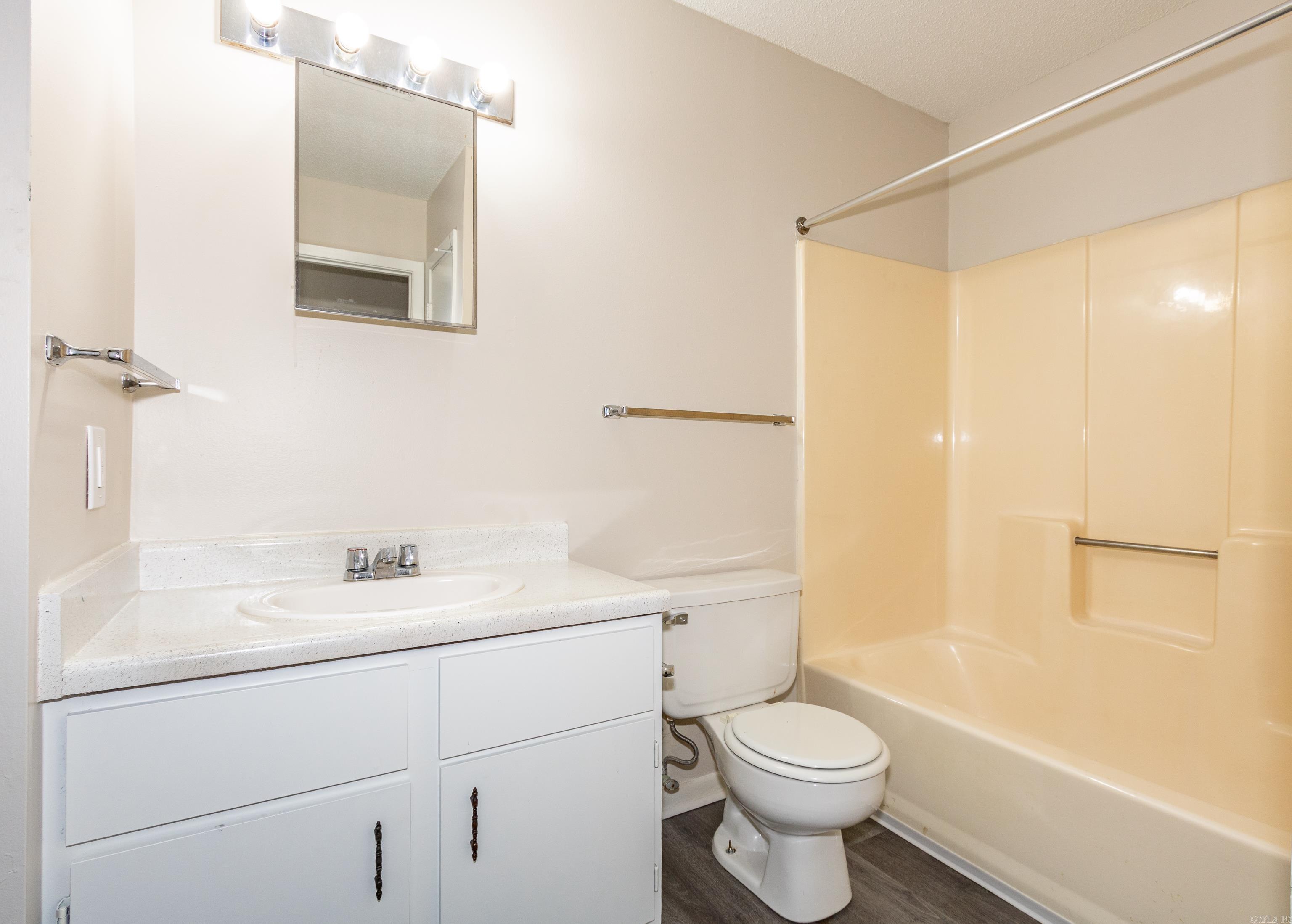 1100 Brookside  Little Rock, AR