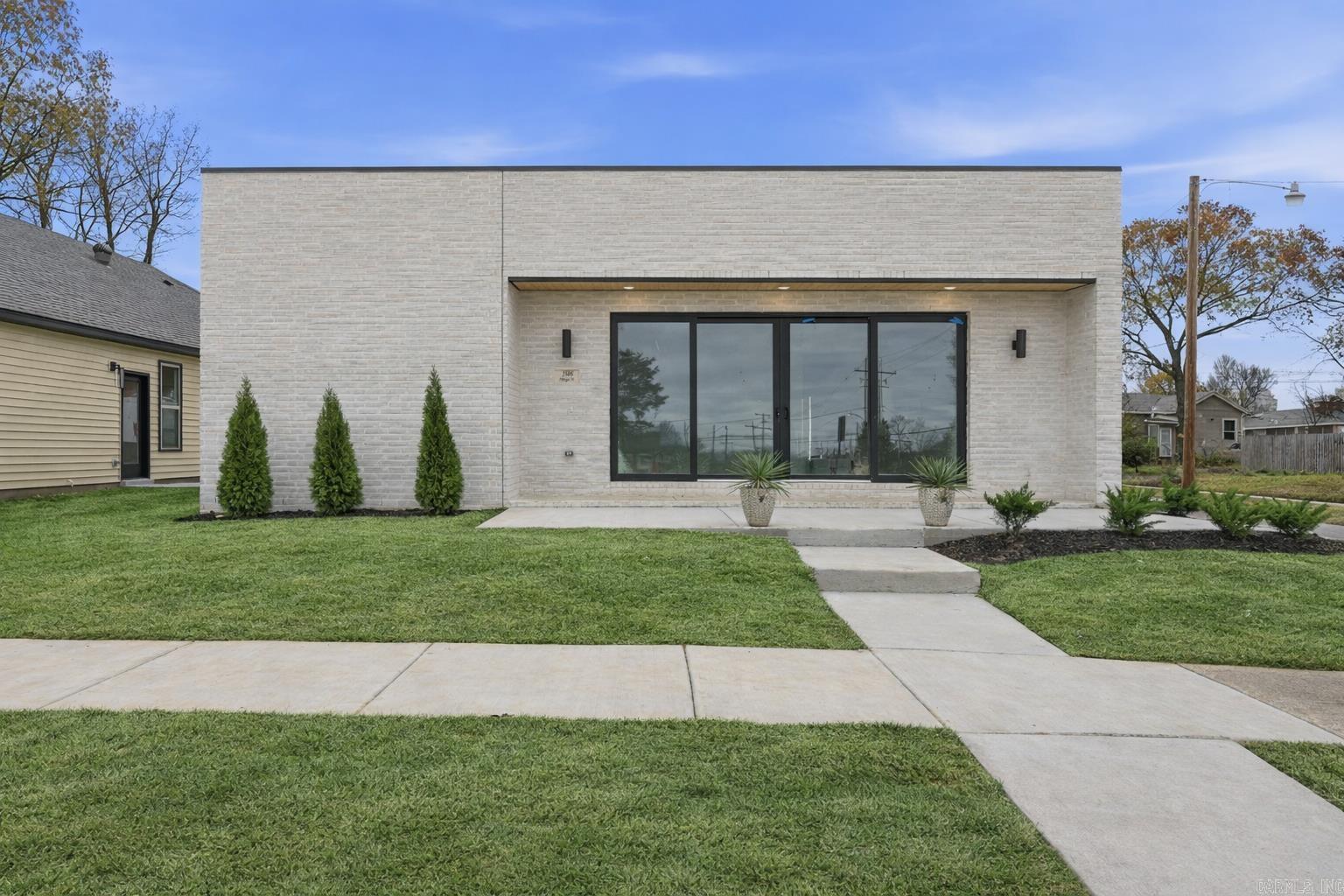 1500 Hanger Street Little Rock, AR 72202-0000