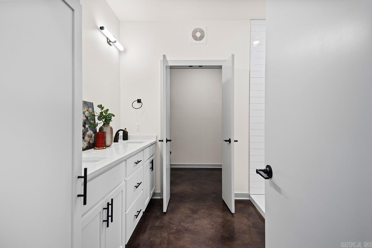 1500 Hanger Street Little Rock, AR 72202-0000