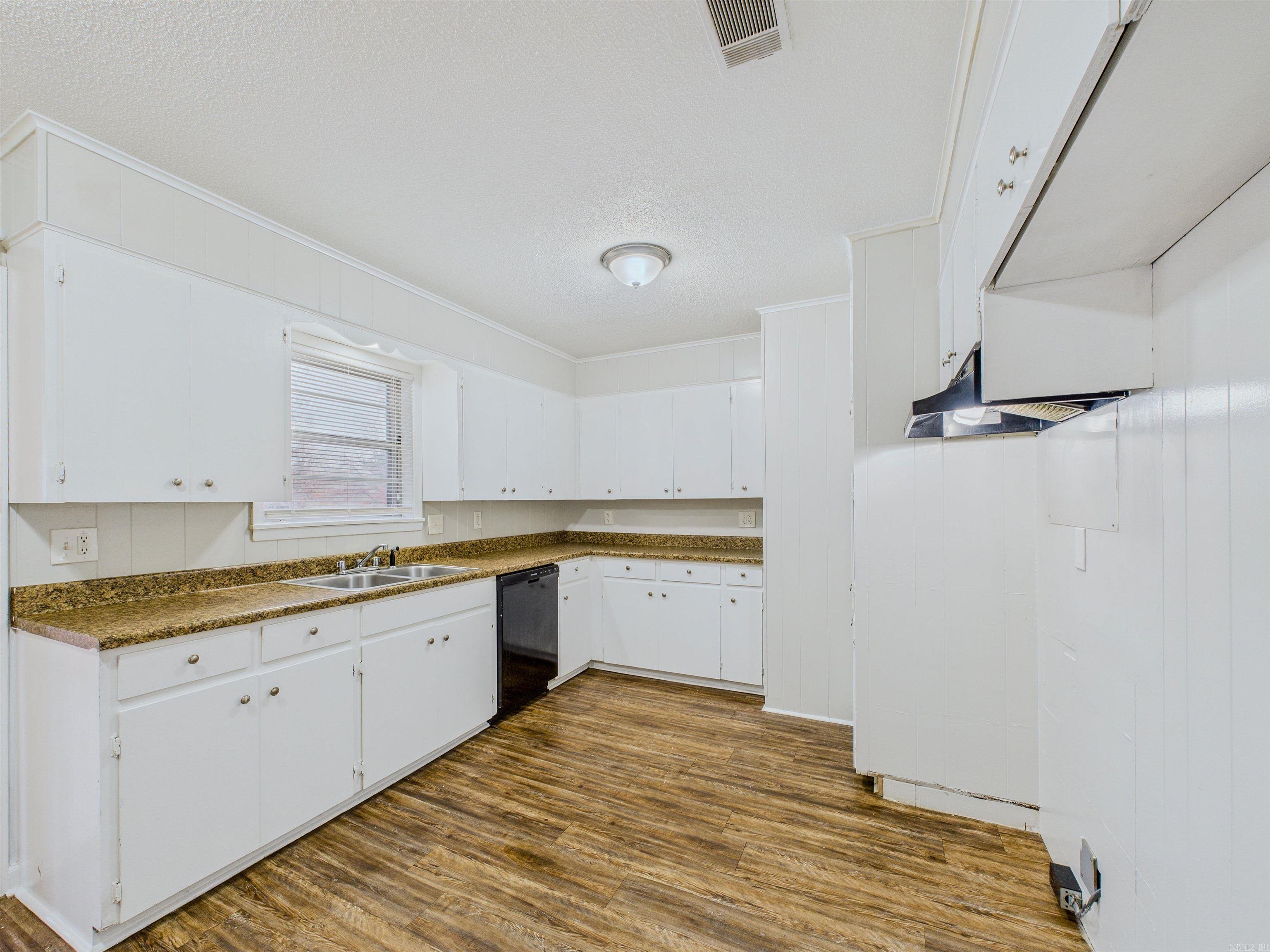 14 Linkay  Little Rock, AR