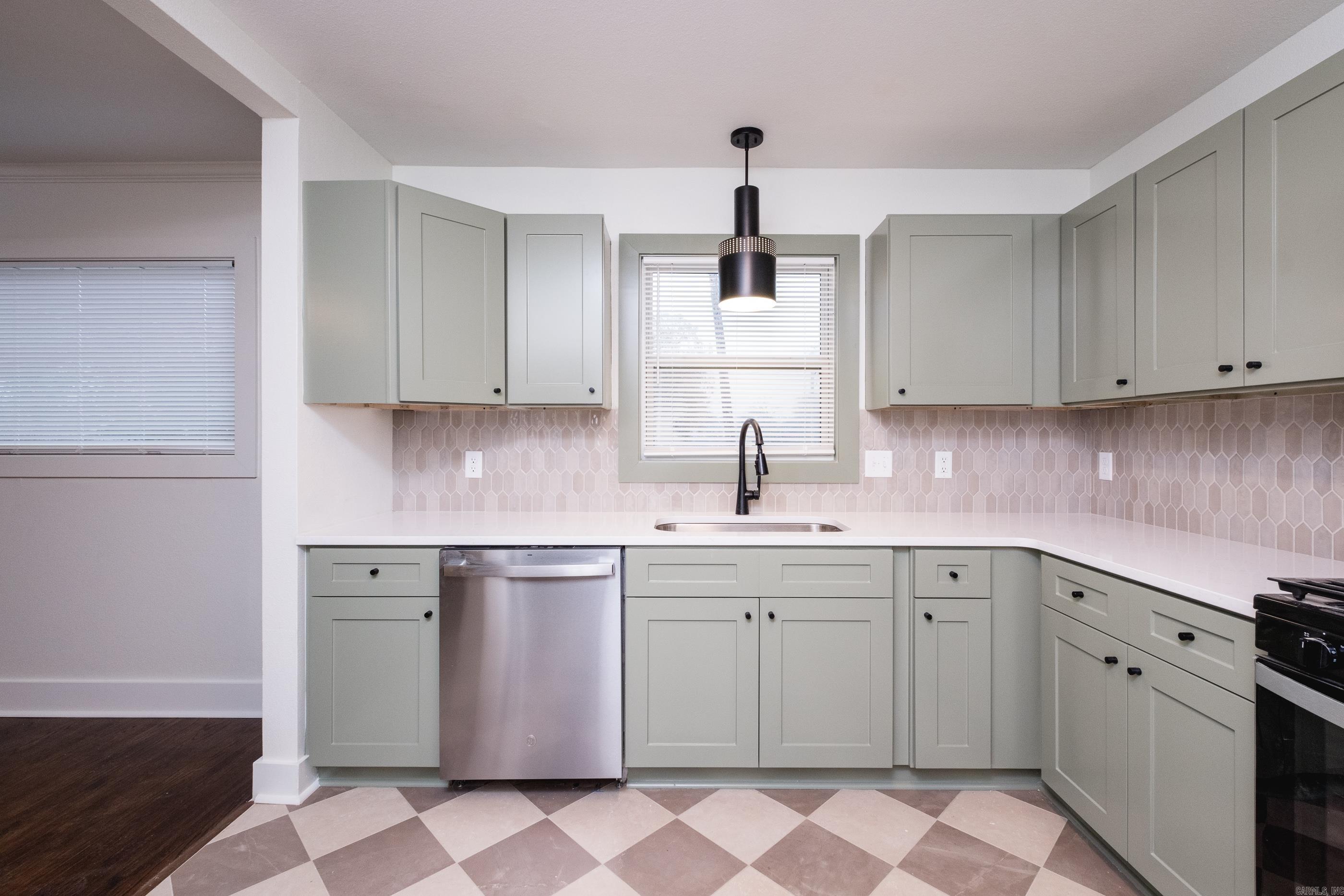 702 S Maple  Little Rock, AR