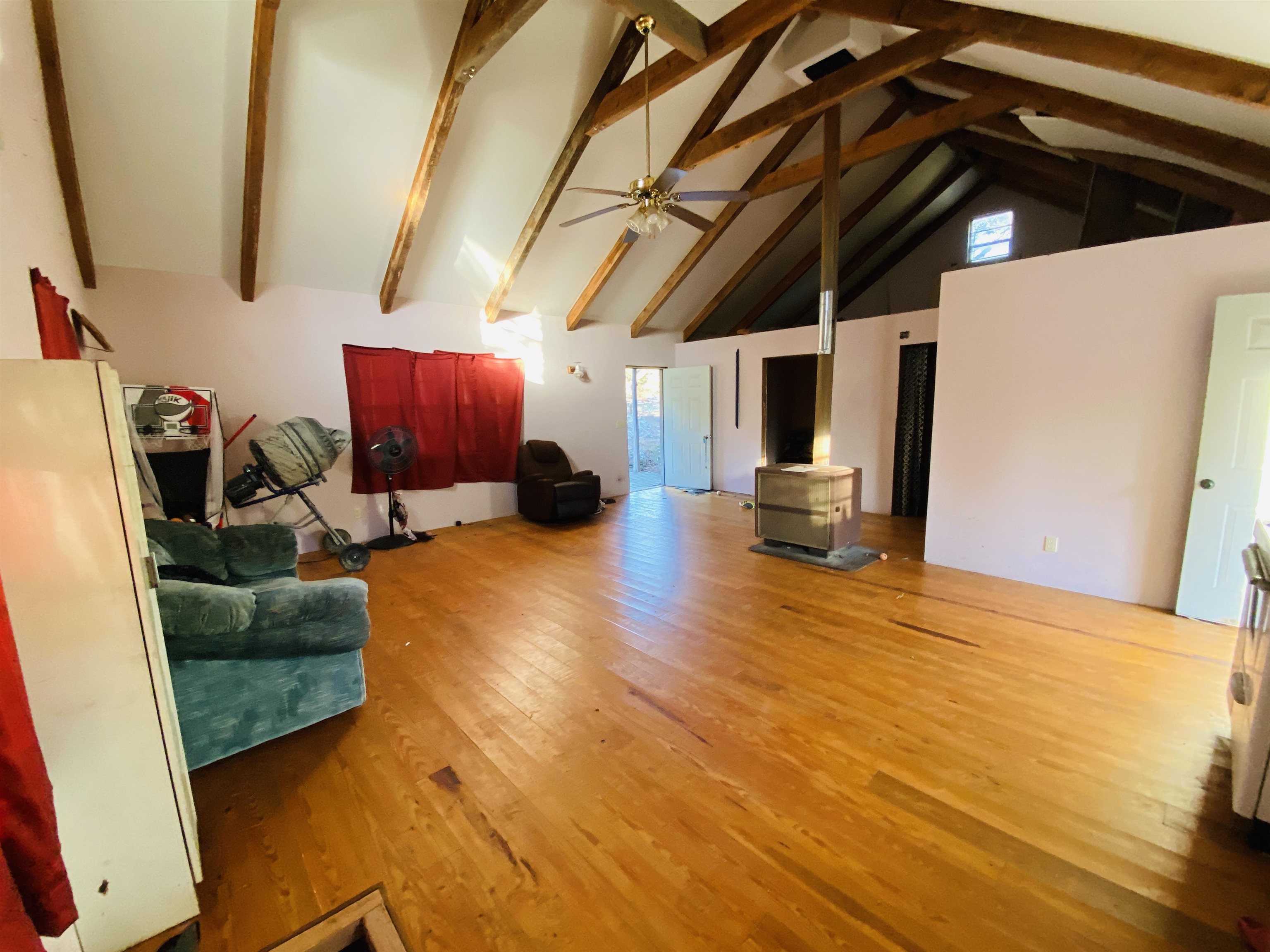 1019 Bartmess Road Calico Rock, AR 72519