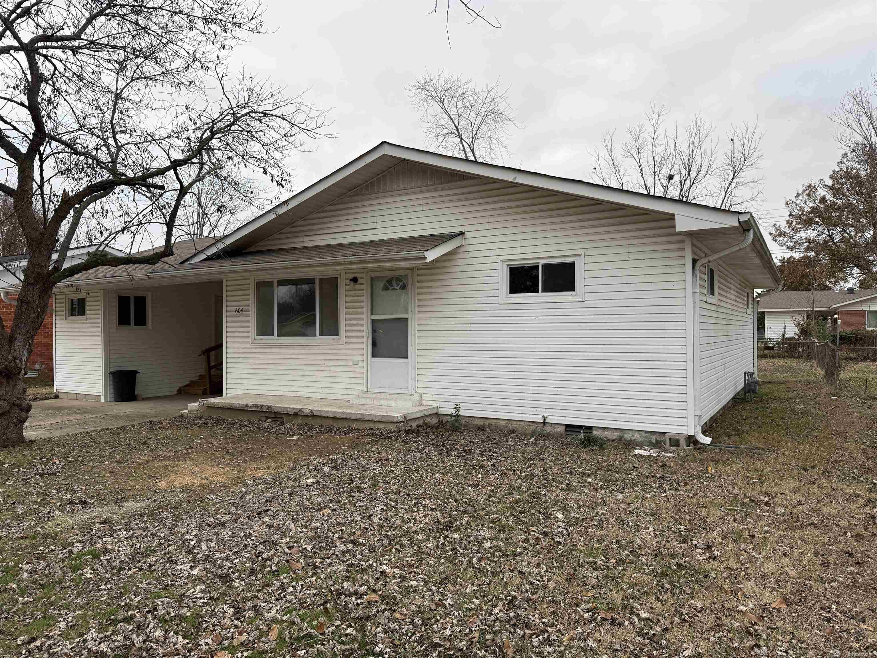 604 N 9 1/2  Paragould, AR