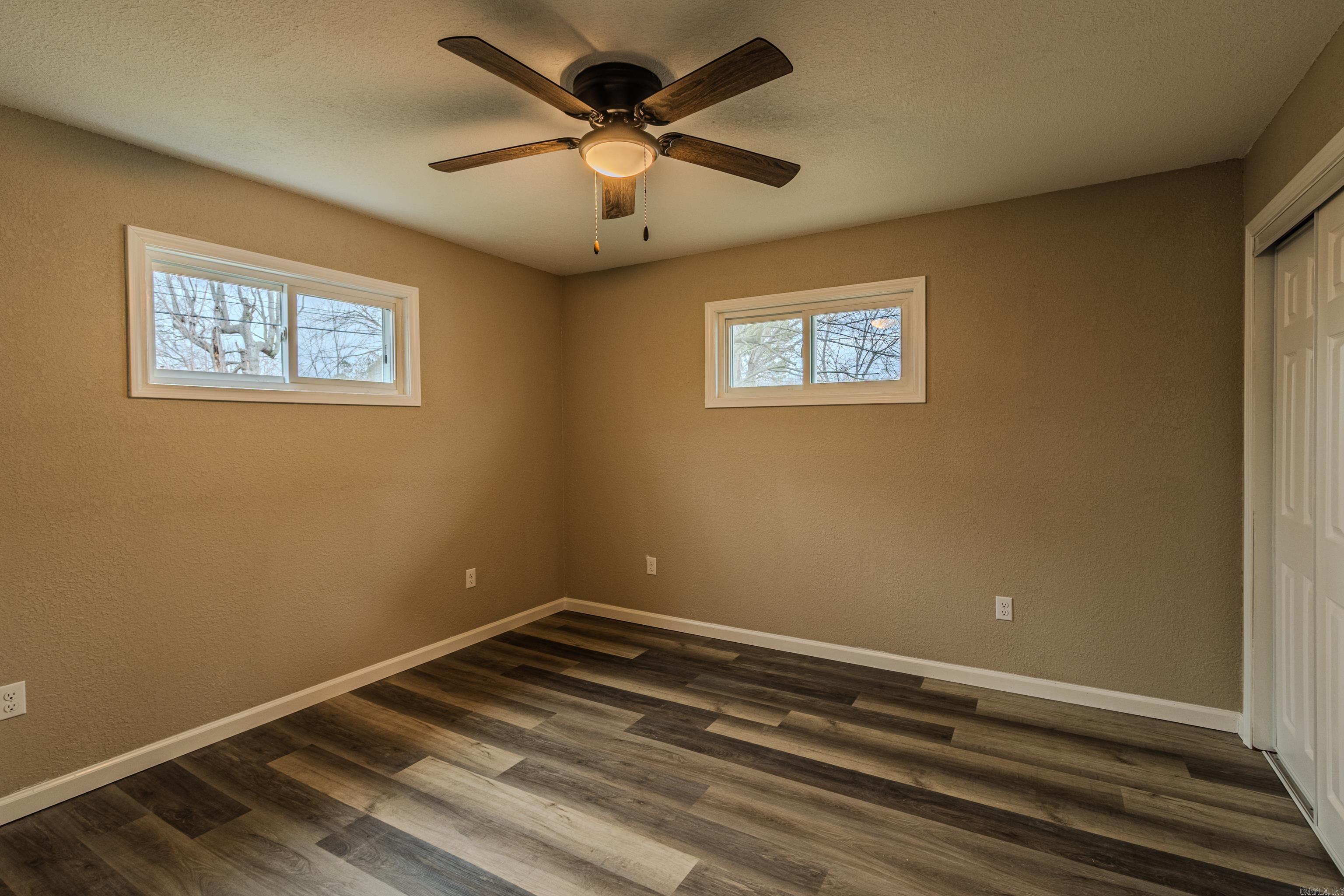 604 N 9 1/2  Paragould, AR