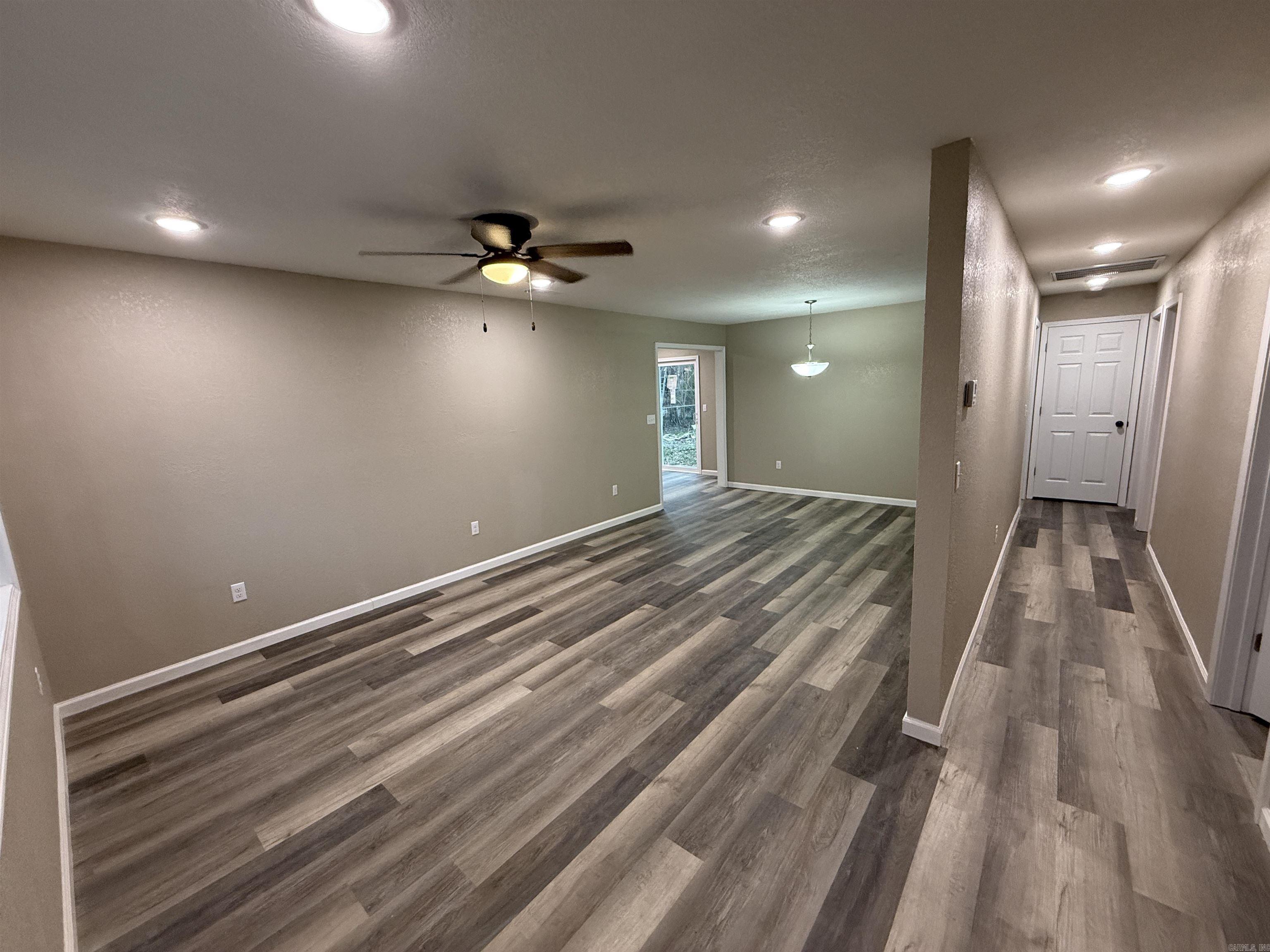 604 N 9 1/2  Paragould, AR