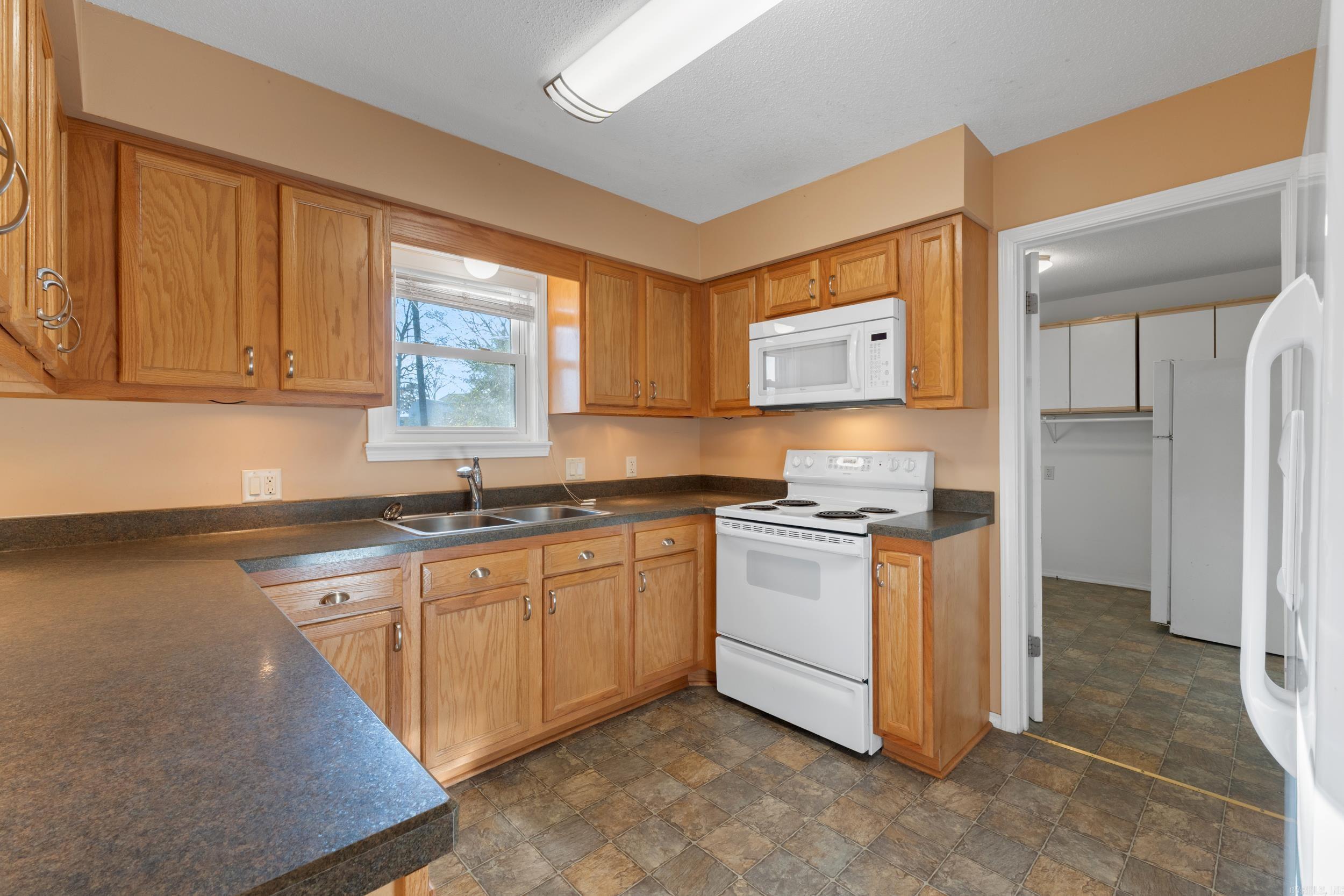 512 Ridgemont Way  Mountain Home, AR