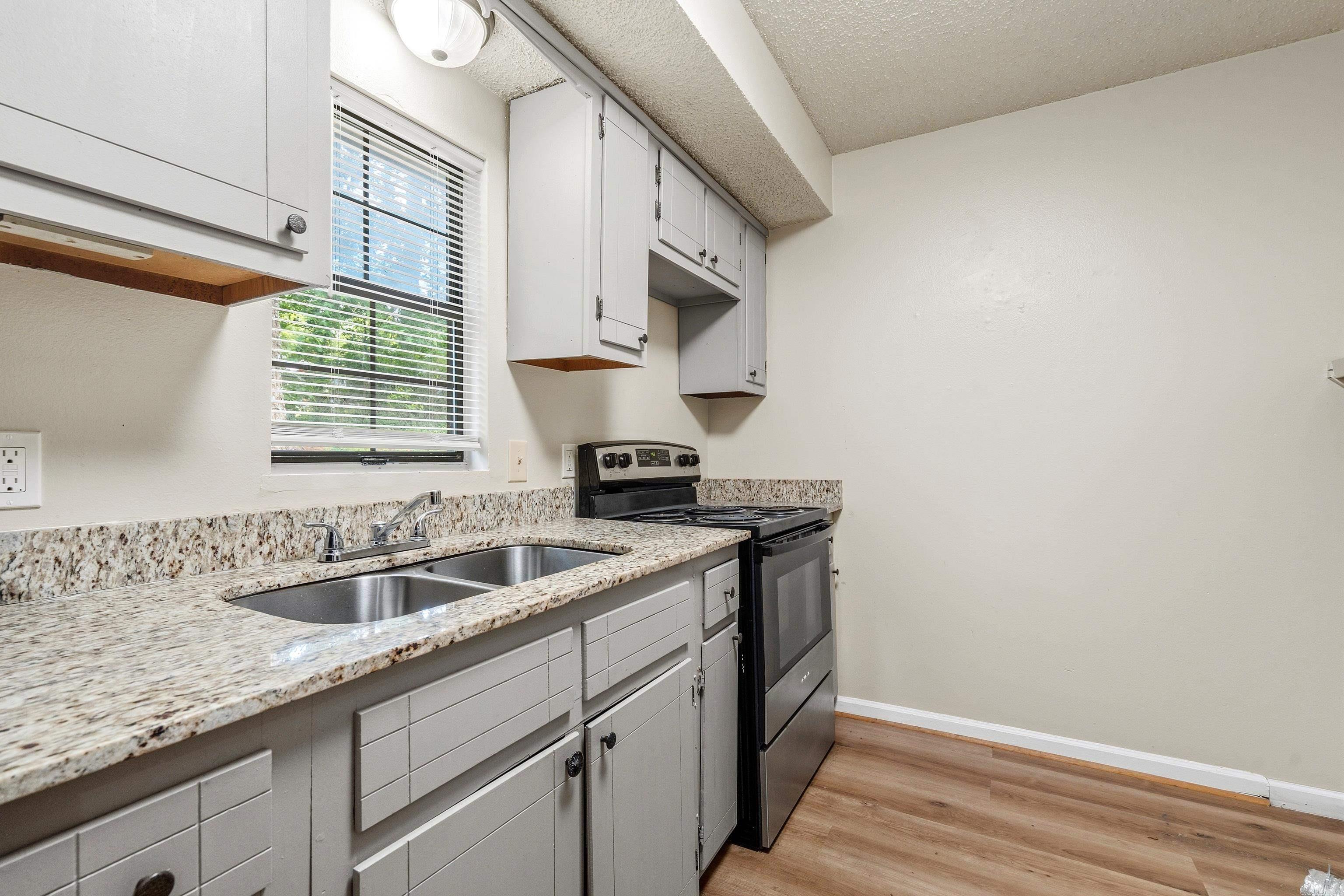 812 Shady Heights  Hot Springs, AR