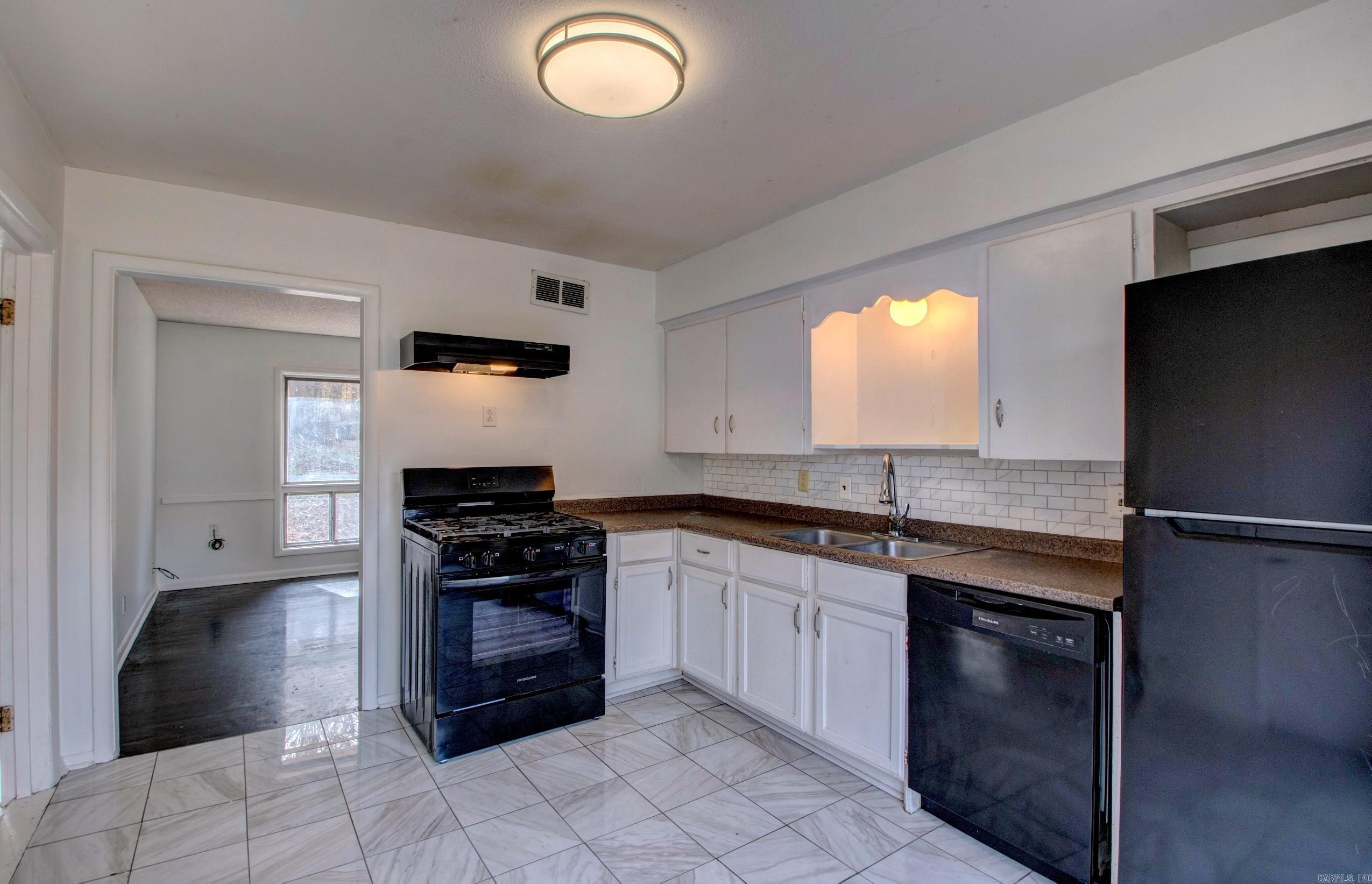 20 S Wakefield  Little Rock, AR