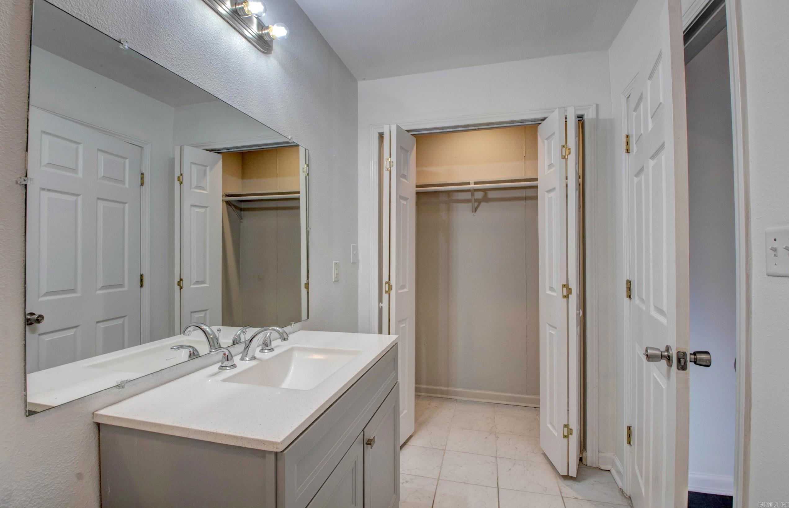 20 S Wakefield  Little Rock, AR