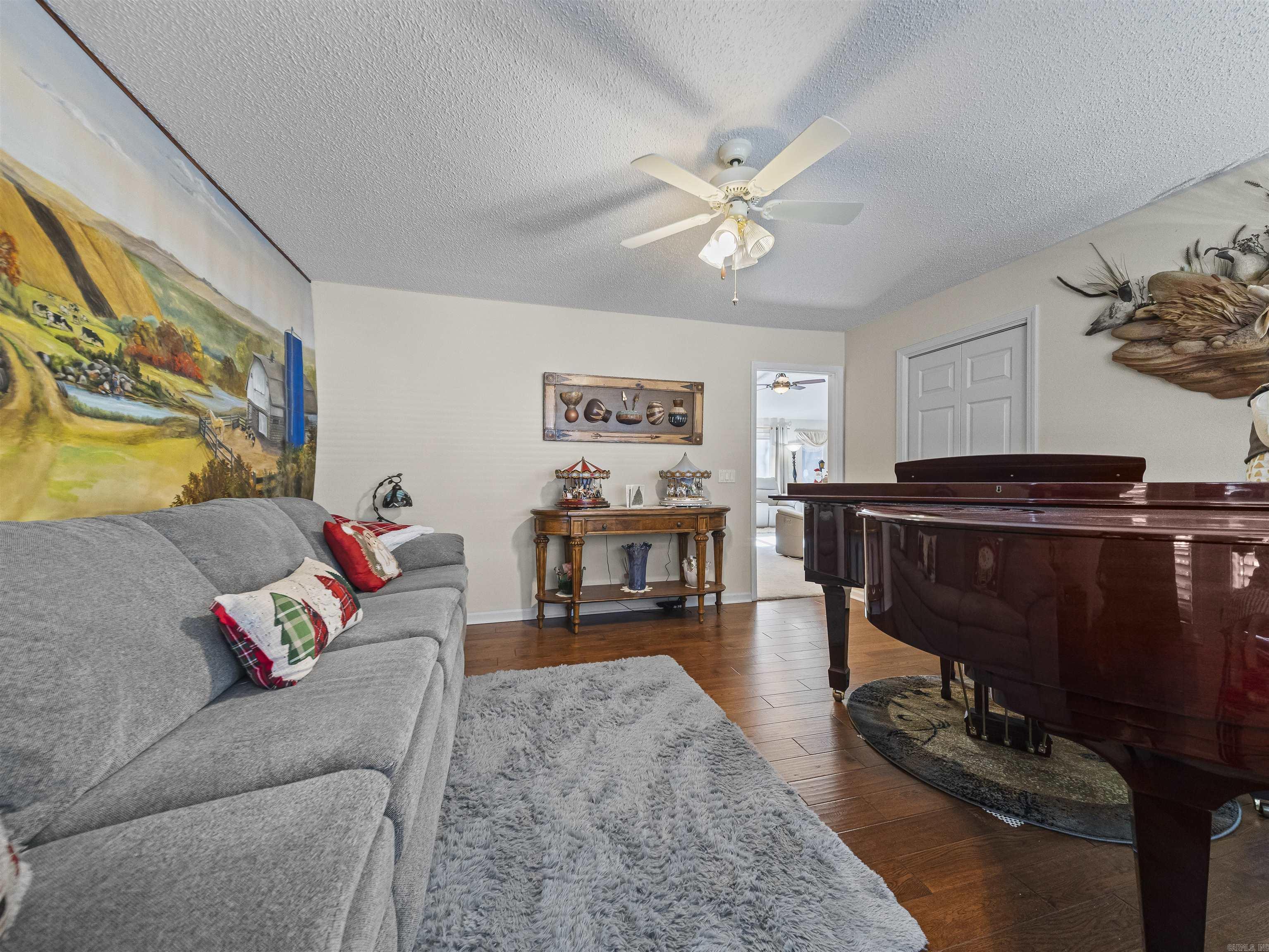 29 Resplandor Way Hot Springs Village, AR 71909